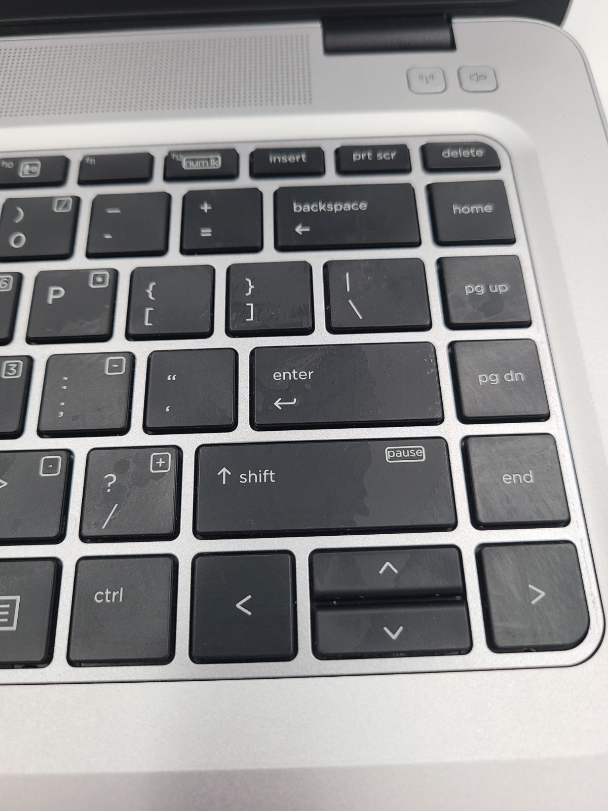 HP EliteBook 840 G3 i5-6300U 2.40GHz 16GB RAM 256GB SSD Windows 11 Pro