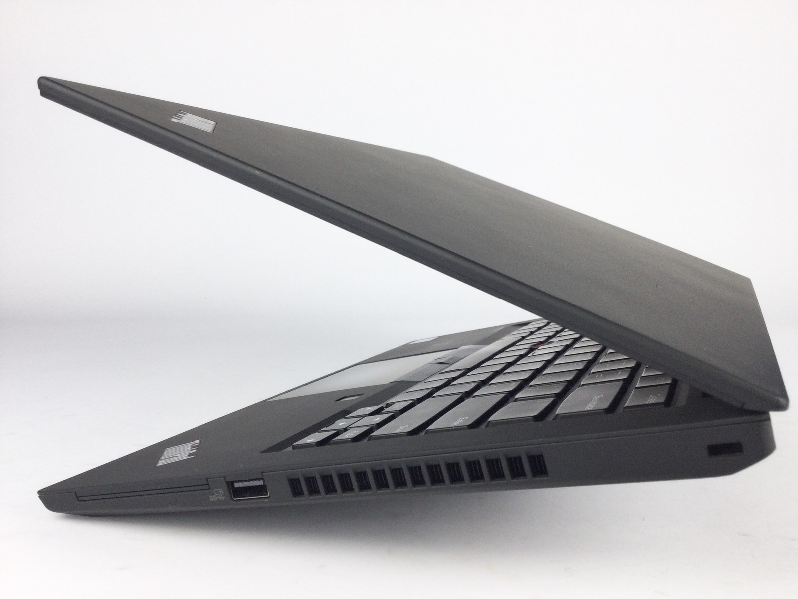 Lenovo Thinkpad T14 Gen 2i i5-1145G7 2.60GHz 16GB 512GB WIN11 No AC Adapter READ