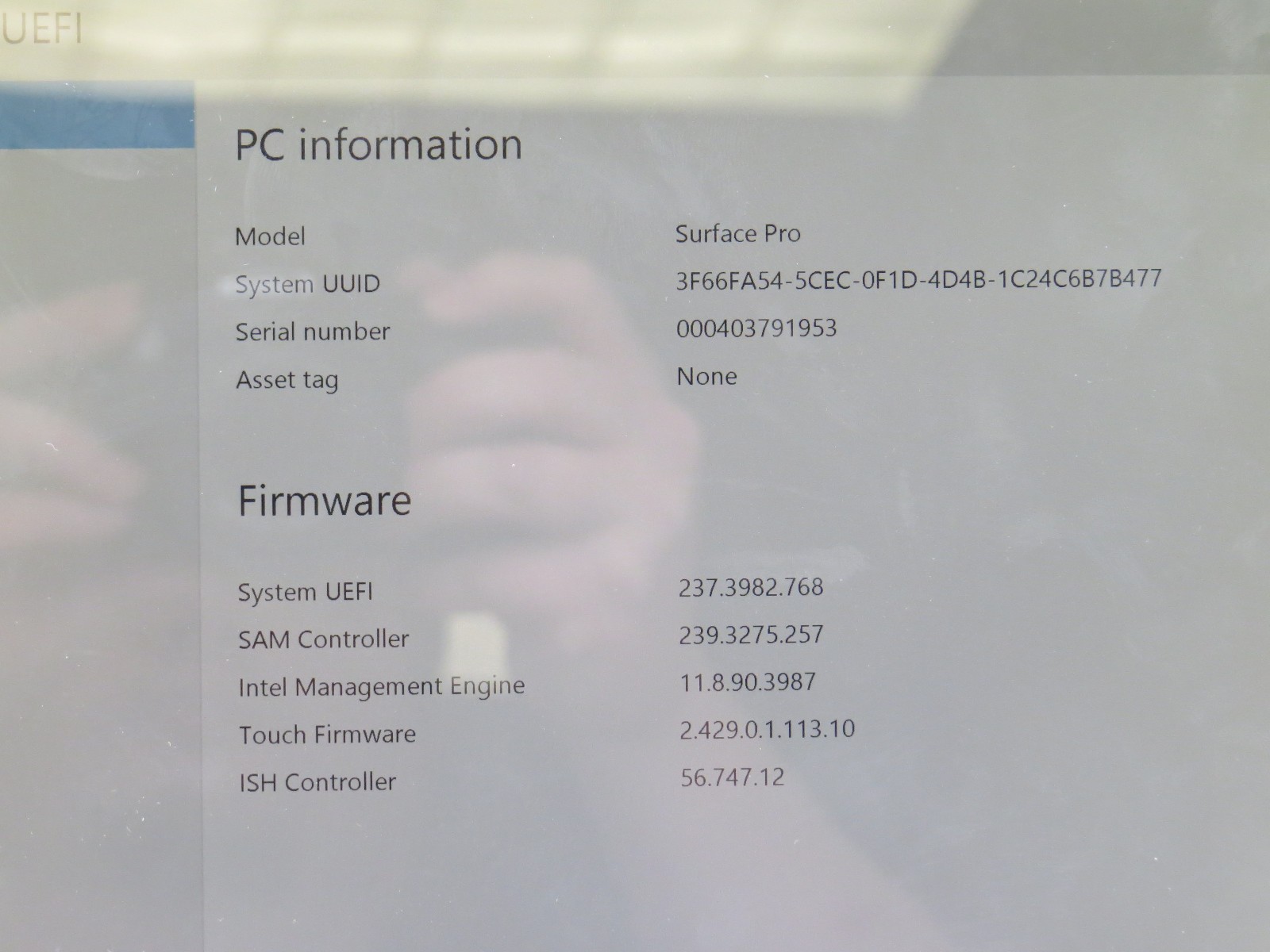 Microsoft Surface Pro 5 1796 | M3-7Y30 | 4GB RAM | 128GB SSD | No OS / AC