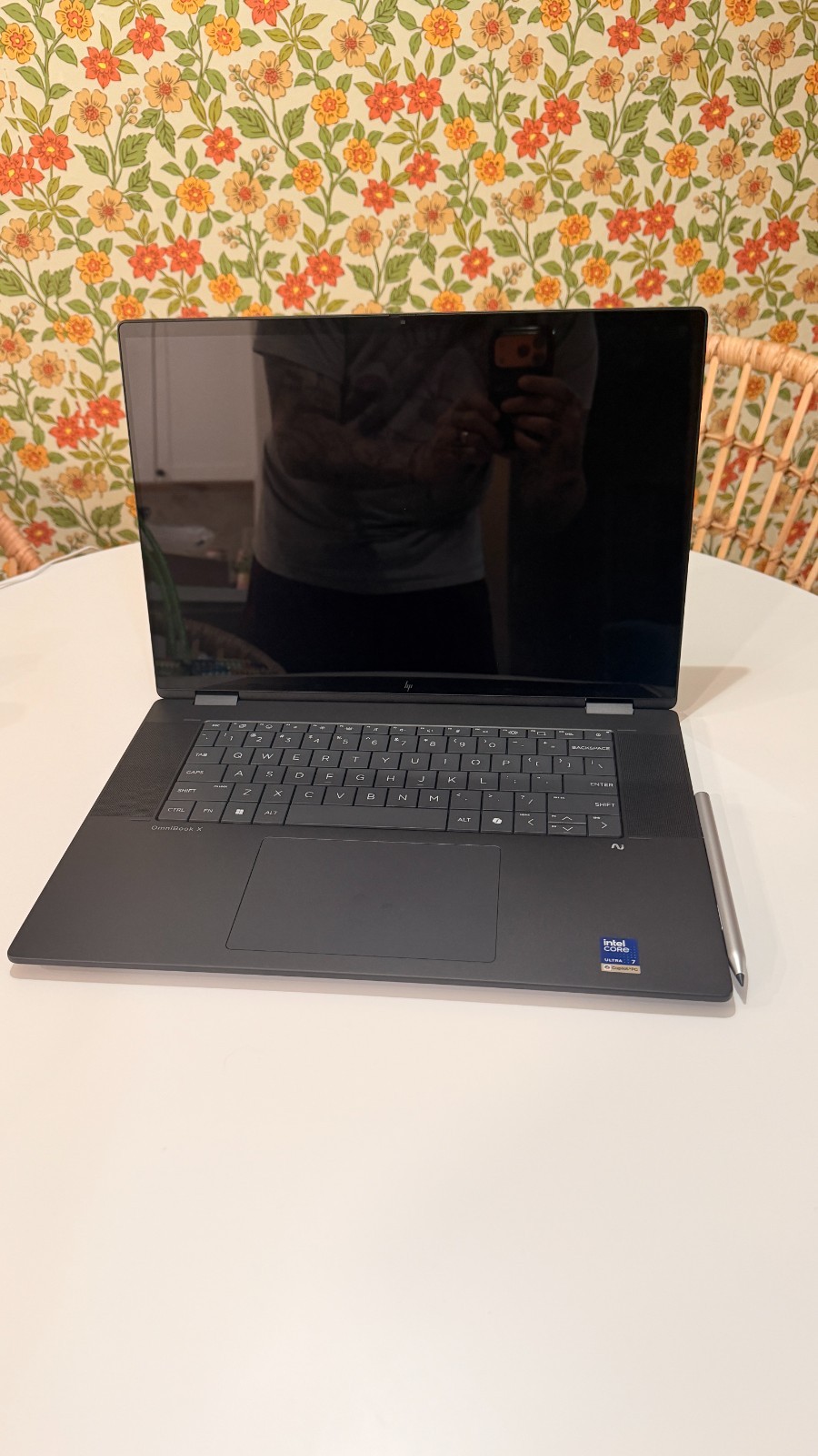 HP OmniBook X Flip 2-in-1 Laptop Next Gen AI 16t-as00, 16″ Touchscreen with pen