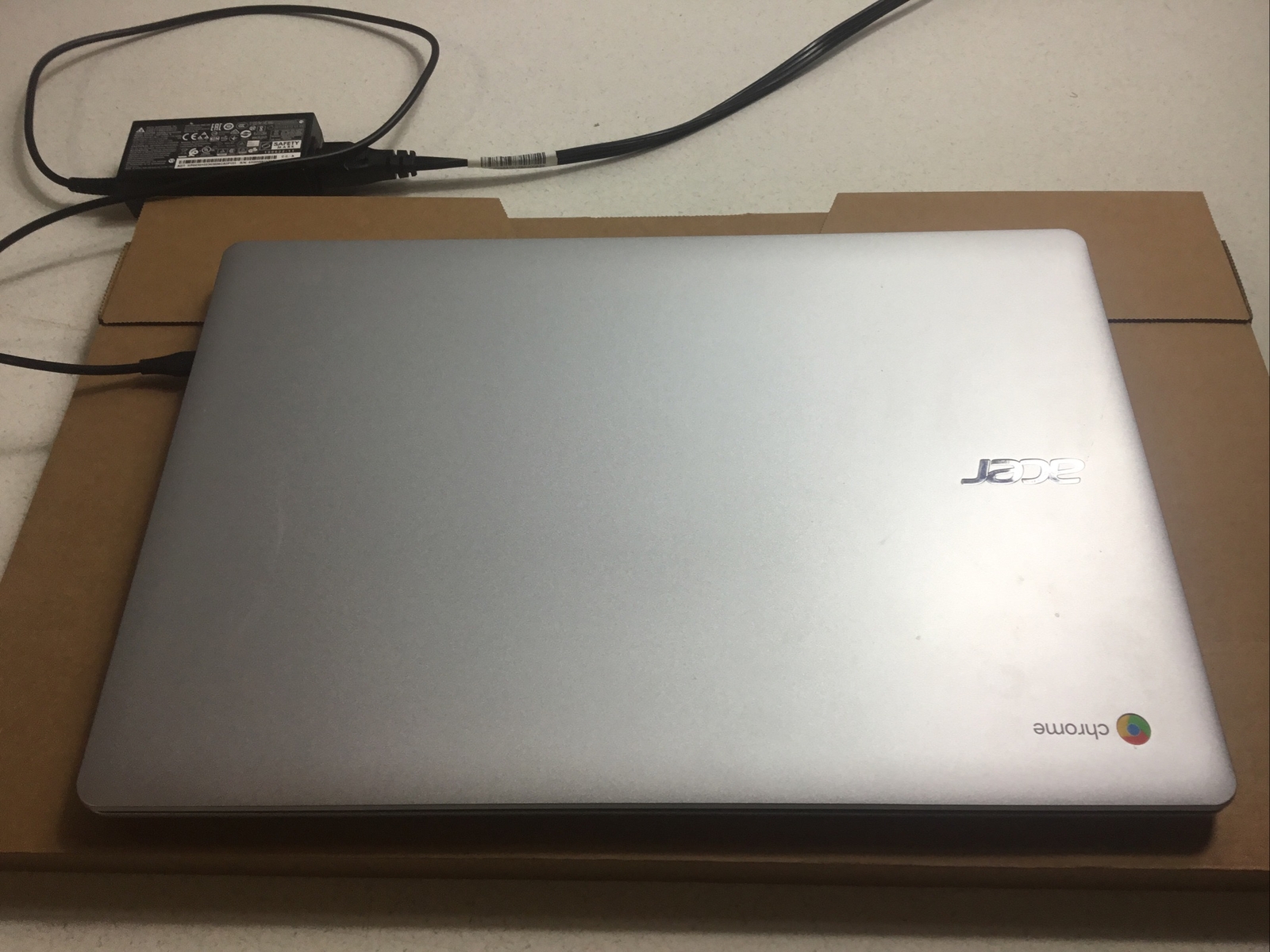 Acer Chromebook 315 15.6″ (32GB, Celeron N 1.1GHz, 4GB) CB315-3H-C2C3
