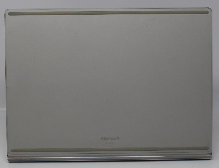 Microsoft Surface Book 2 i7 8650U @ 1.9 GHz 15″ 256 GB 16 GB GTX 1060 Win 11 Pro