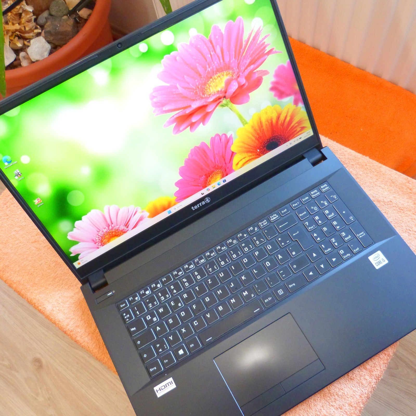 Terra 1716 17-inch Full HD 144Hz Ultrabook | i5 10th Gen | SSD | Windows 11…