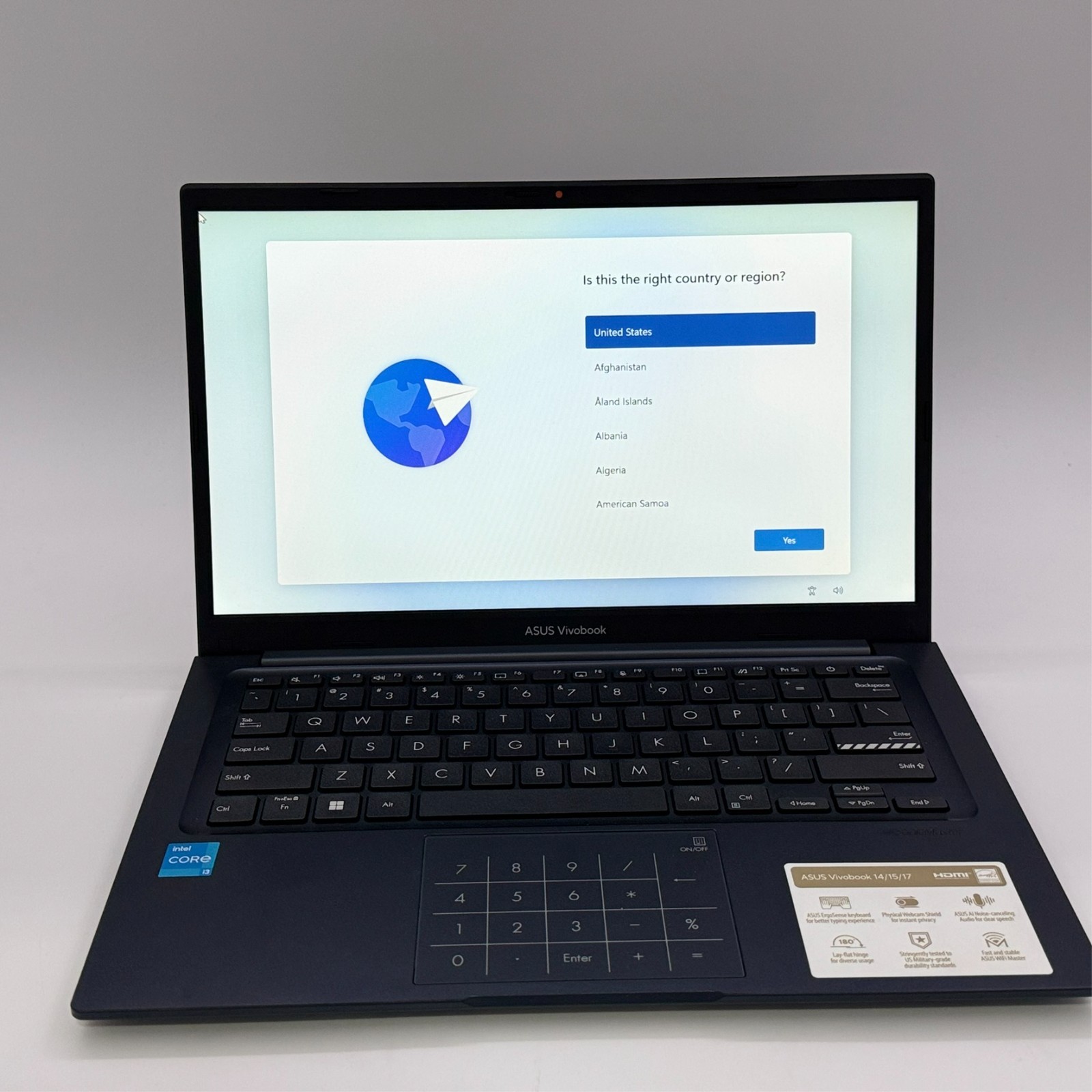 ASUS Vivobook 14″ FHD Laptop Intel Core i3 8GB 128GB SSD Win 11 USB-C HDMI