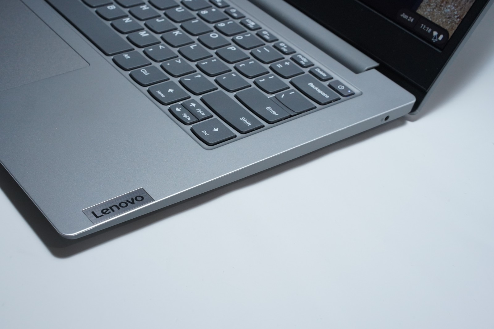 Lenovo IdeaPad 1 14″ Laptop AMD A6-9220e 4GB 64GB eMMC Platinum Gray Chrome OS