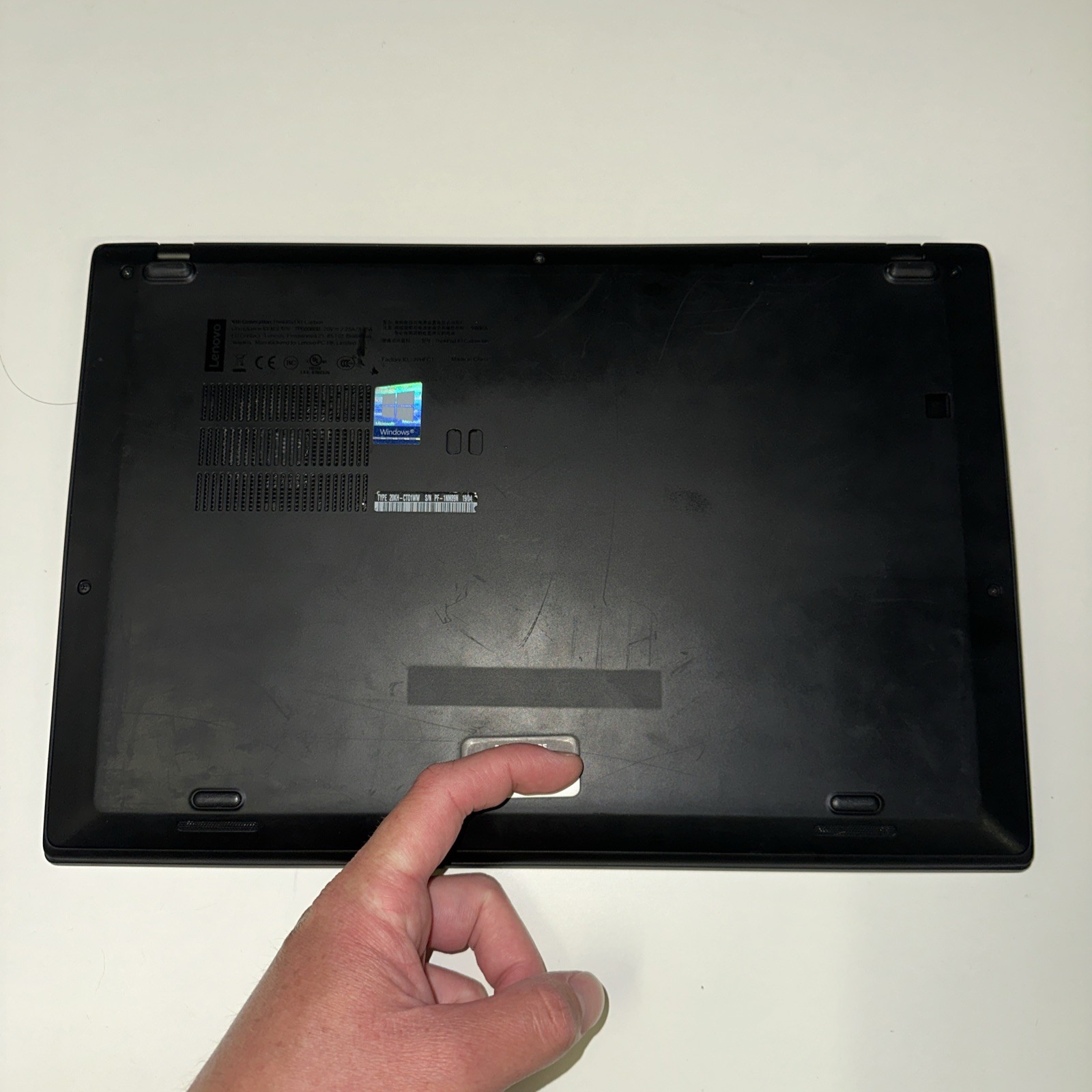 Lenovo ThinkPad X1 Carbon Gen 6 i7‑8650U 16GB RAM 512GB SSD Windows 11 Pro