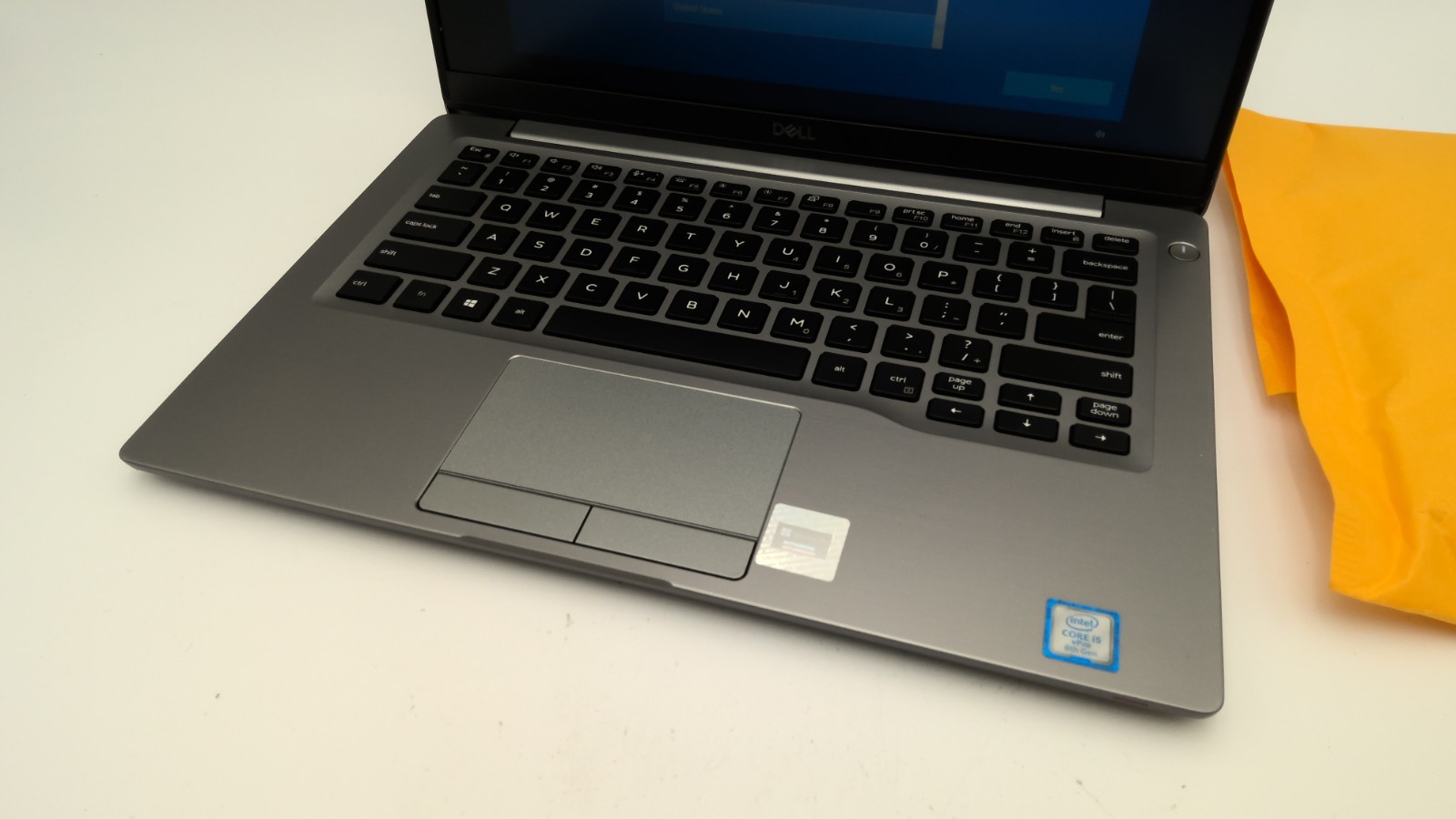 Dell Latitude 7400 i5-8365U 1.60G 16GB DDR4 256GB SSD GRADE A 14″ BSN2733