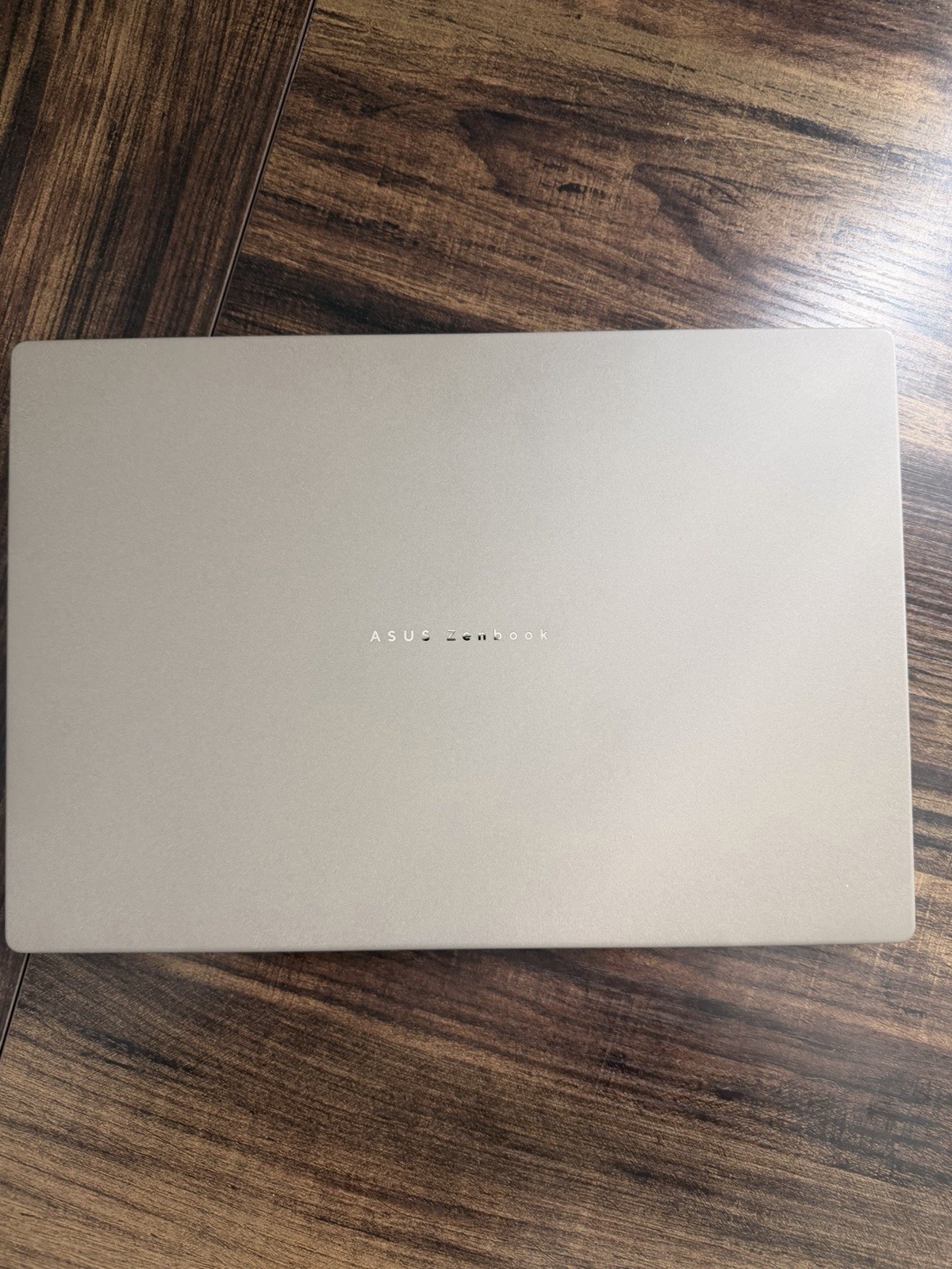 ASUS Zenbook A16 Snapdragon X2 Elite Extreme. 48GB RAM / 1TB SSD / Glass display