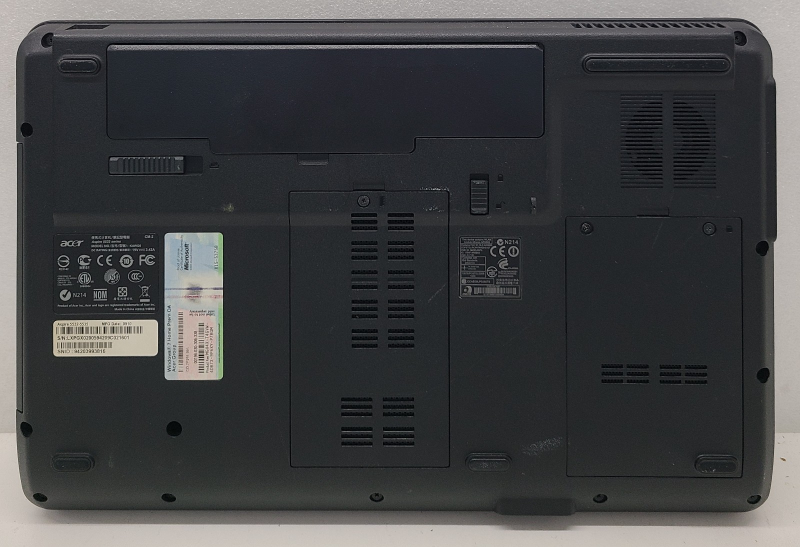 Acer Aspire 5532-5535 15.6″ Laptop AMD Athlon 64 TF-20 3GB Ram NO HD/OS (FL)