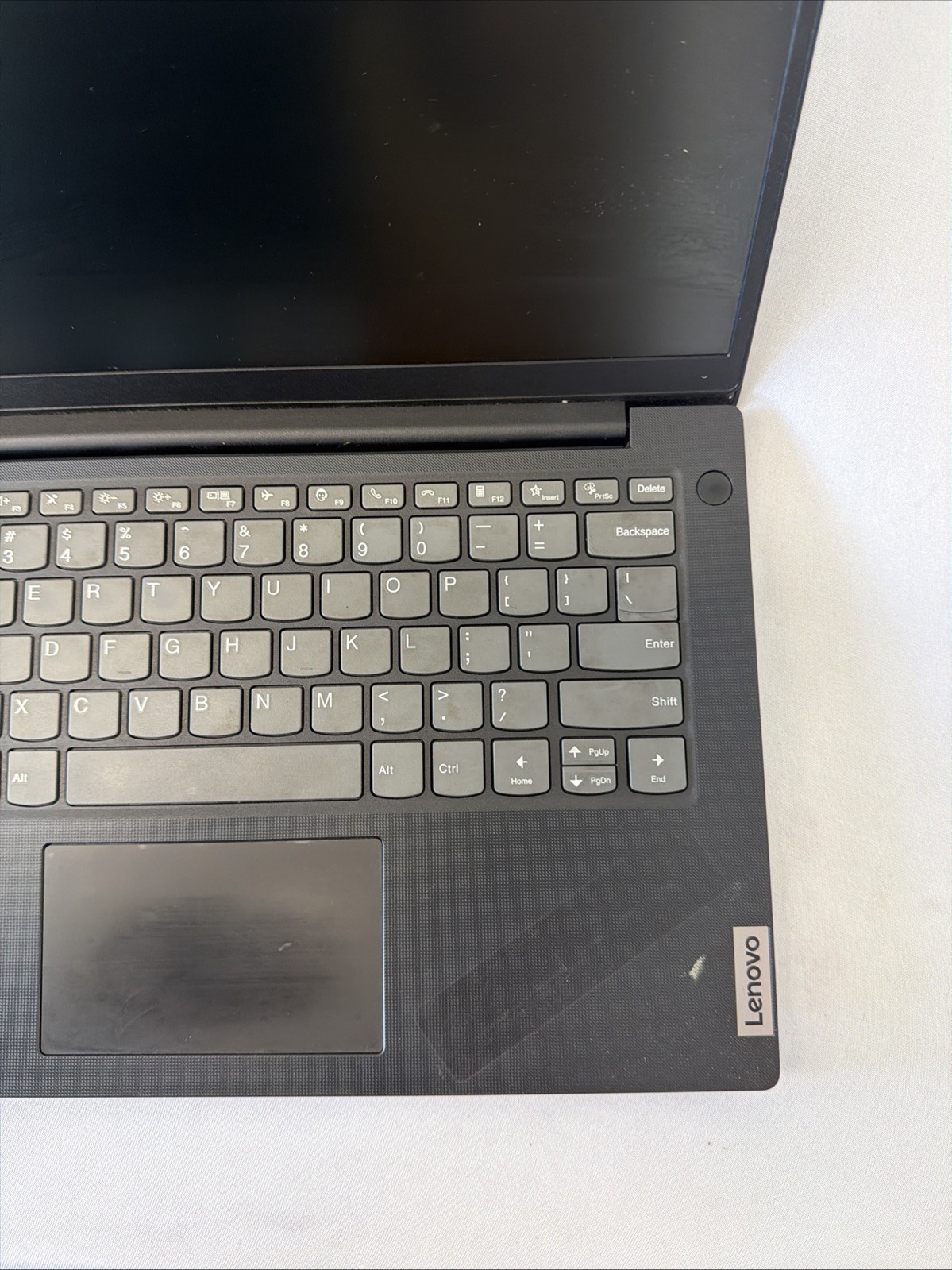 Lenovo V14-G2IL Laptop – Good Screen – Intel i5 Gen 11 – RAM 8 GB – Read Des