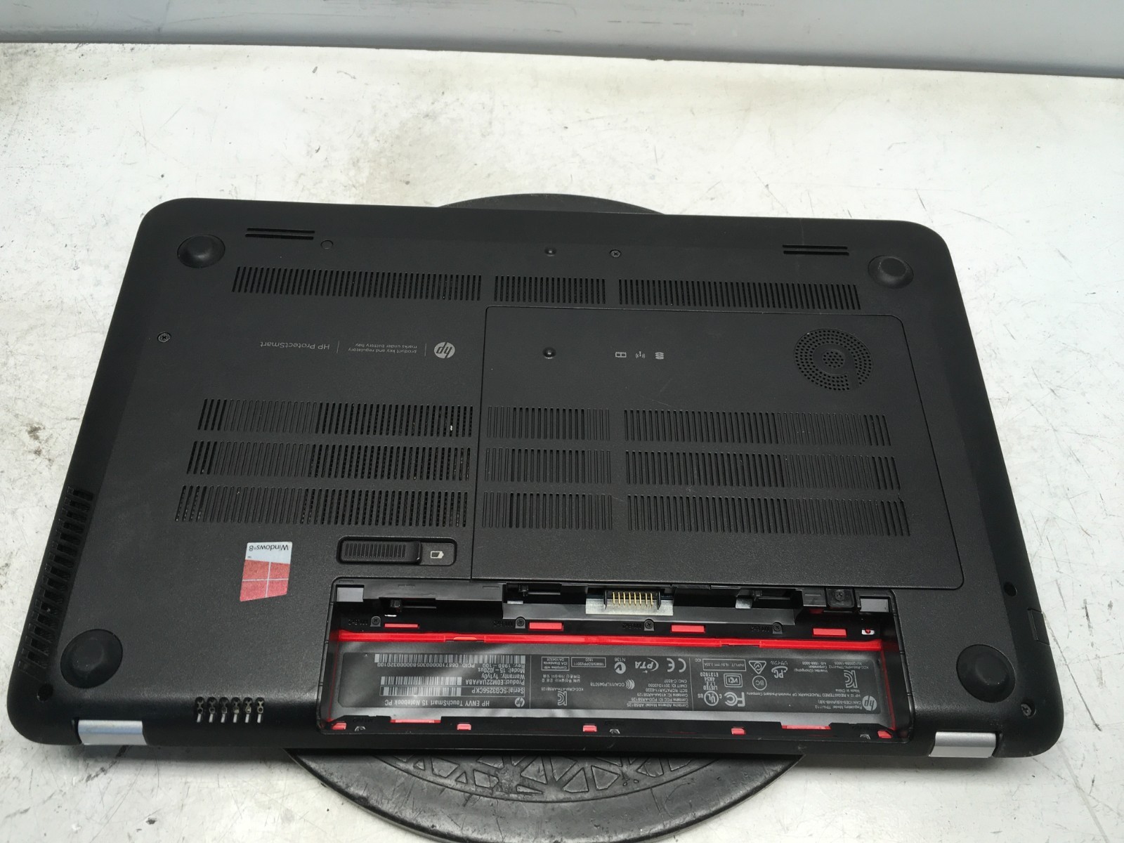 HP Envy TS 15-J020US AMD A8-5550M 2100MHz 8 GB NO HDD