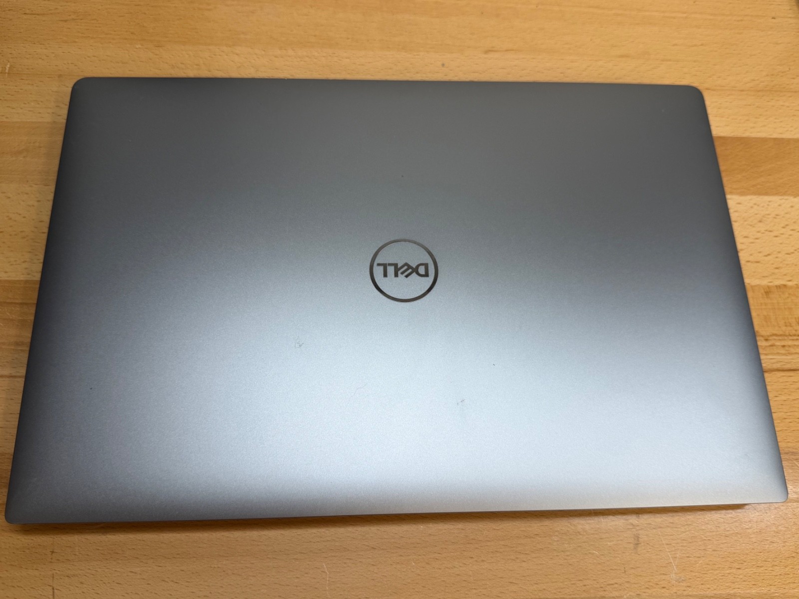 Dell Precision 5540 15.6″ Laptop: Intel Core i5-9400H, 16GB RAM, 256GB SSD GUC