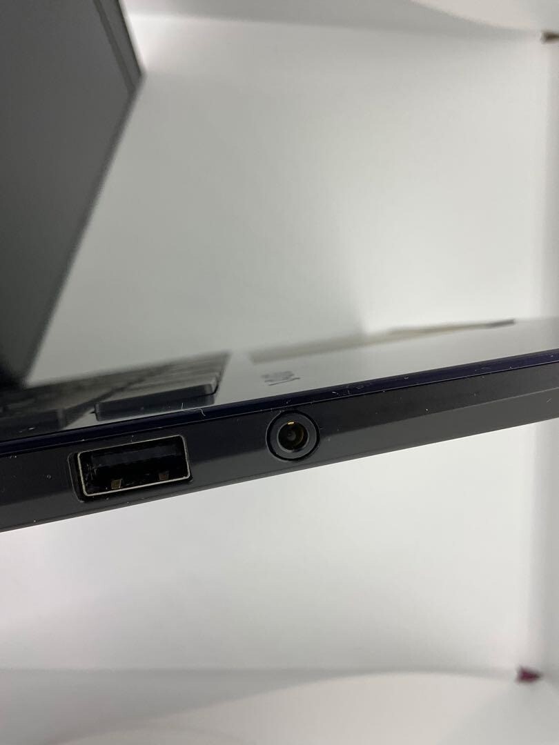 VAIO SX14 June 2023 release model VJS1468 Victory color special edition 4K d722