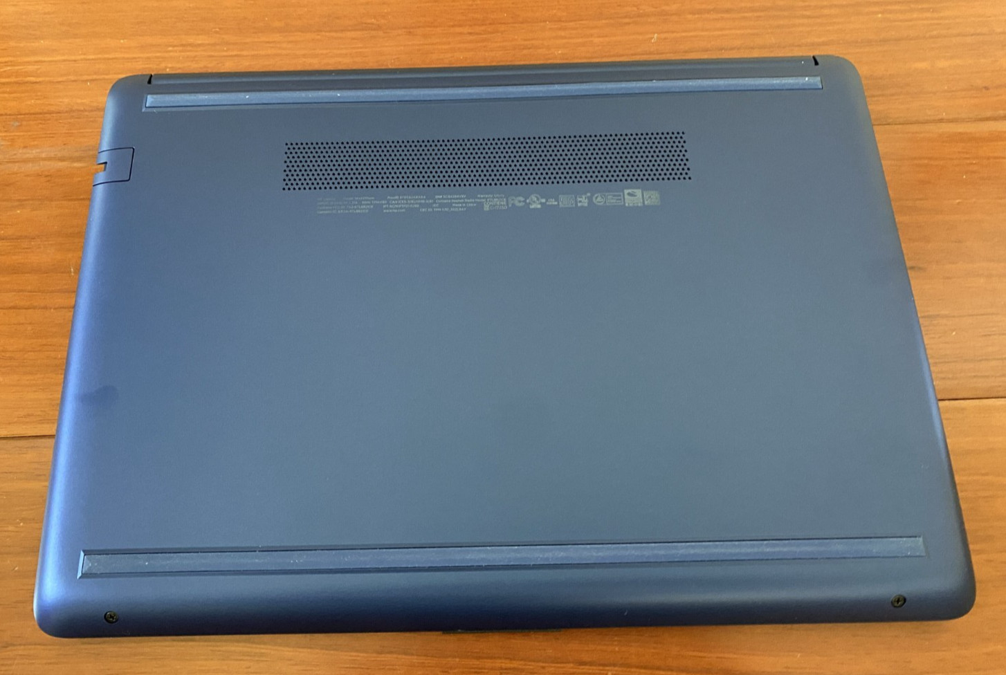 HP Laptop 14-cf2111wm 14″ HD Celeron N4120 4GB 64GB eMMC Win11 S Blue