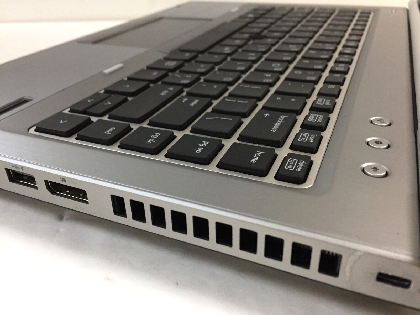 HP Elitebook 8470P C9Y33UP 14″ Laptop/Intel i7-3520M/6GB RAM/180GB SSD/Win10 Pro