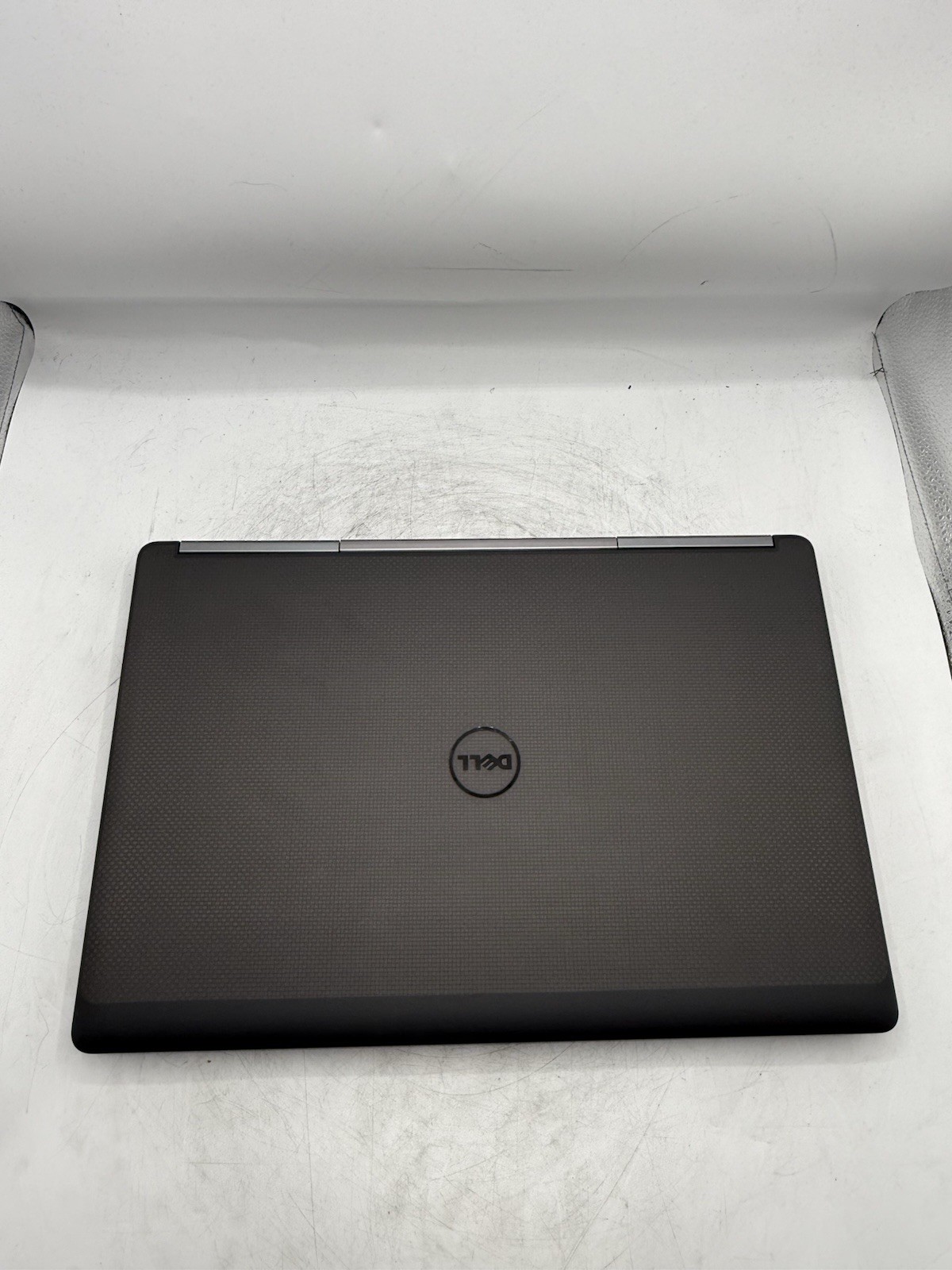 Dell Precision 7710 17.3” 4K Xeon E3-1575MV5 64GB RAM 1TB + 2TB M4000M Win10P