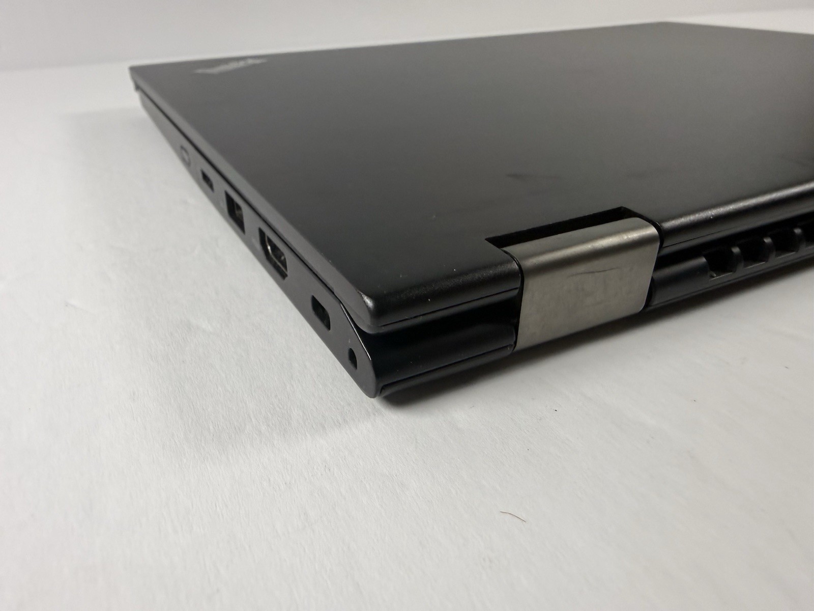 Lenovo ThinkPad L13 Yoga Gen2 2-in-1 Touch i5-11th Gen 16GBRAM No Batt No SSD/OS