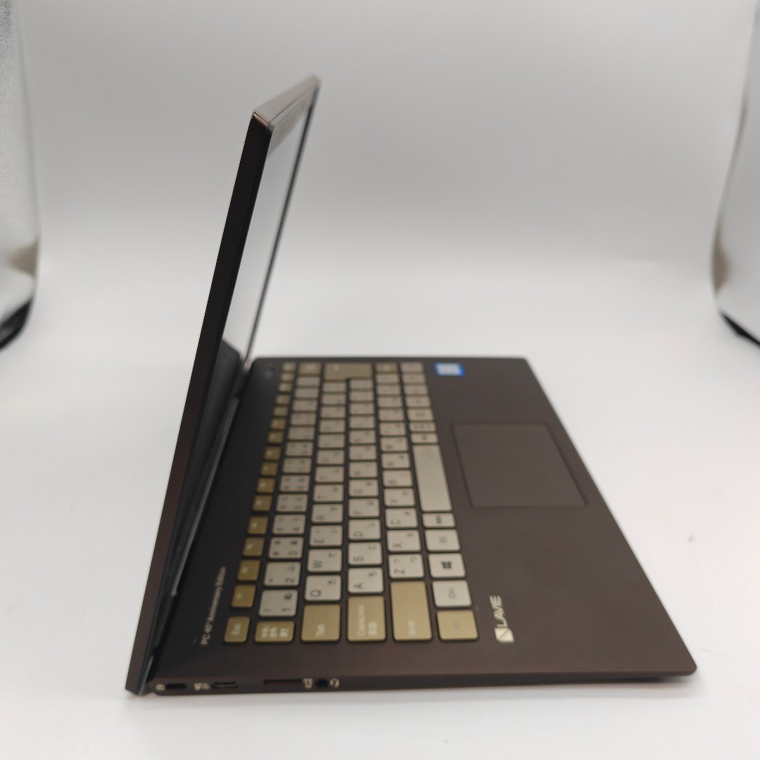 NEC LAVIE Pro Mobile PM750NAA 40th Anniversary PC-8001 Core i7 8GB 512GB Laptop