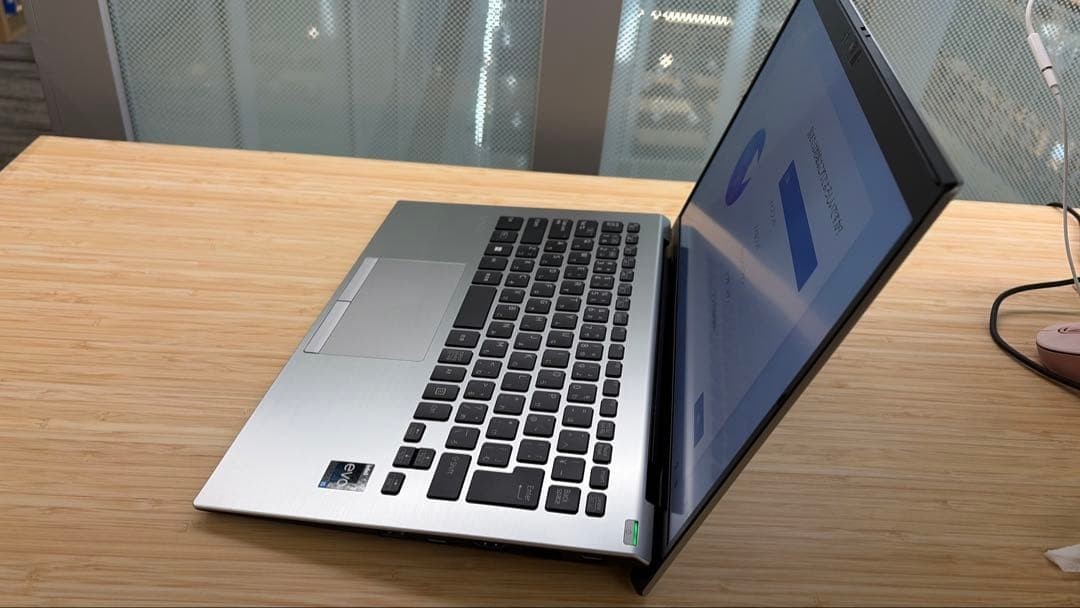 Sony VAIO SX14 14″ Slim Laptop i5-1240P Iris Xe 16GB SSD 512GB 14.0″ FHD Win 11