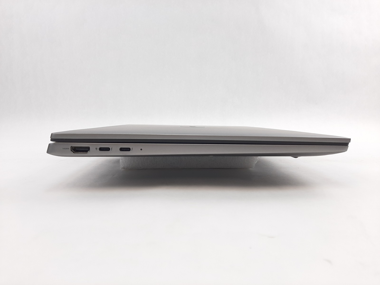 Dell Latitude 7640, i5-1345U, 1.60GHz, 16GB RAM, 512GB NVMe, Dent C3*243