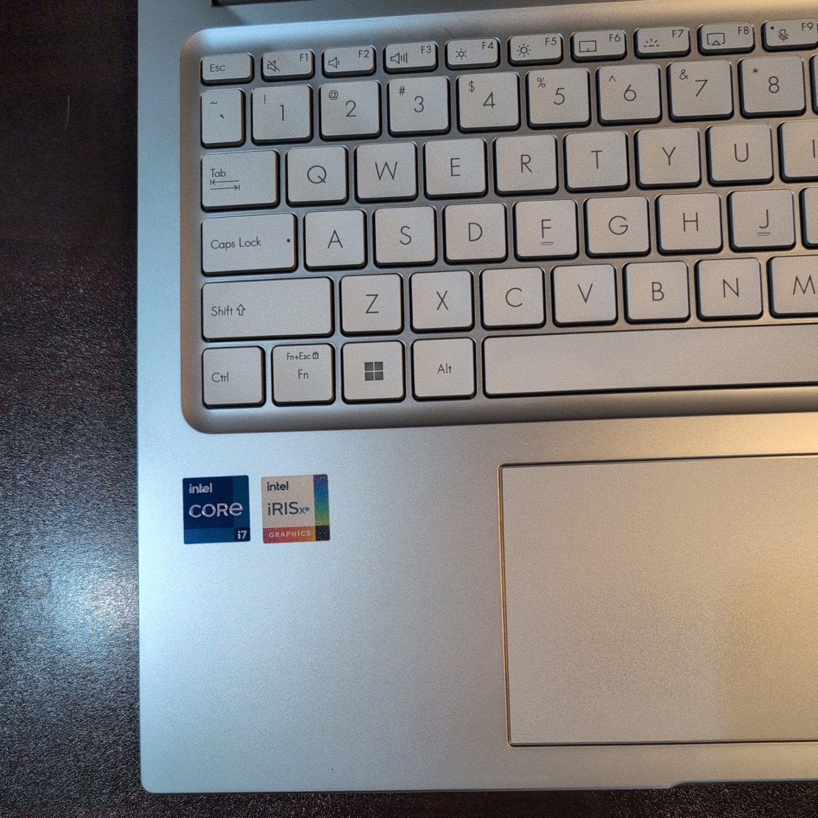 Asus Vivobook 15 F1504Z Touchscreen 15.6″ i7-1255U 1.7GHz 16GB RAM 512GB SSD
