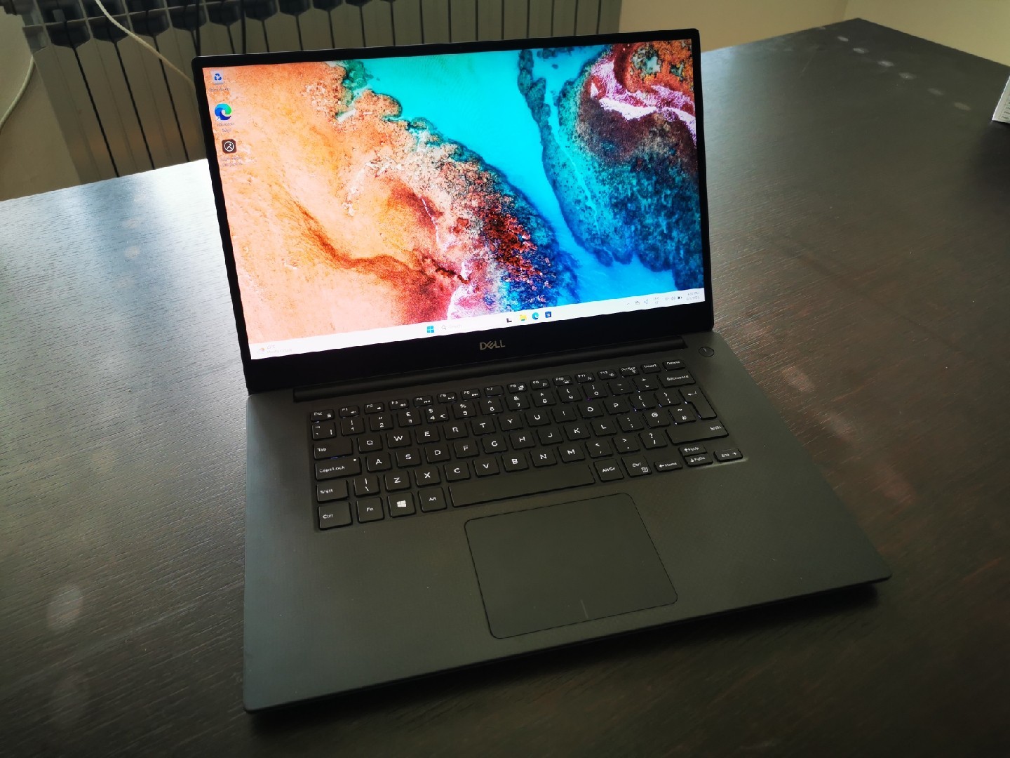 Dell Precision 5540 | Xeon E-2276M 6core | 16GB | 256GB | T1000 | 4K UHD Touch