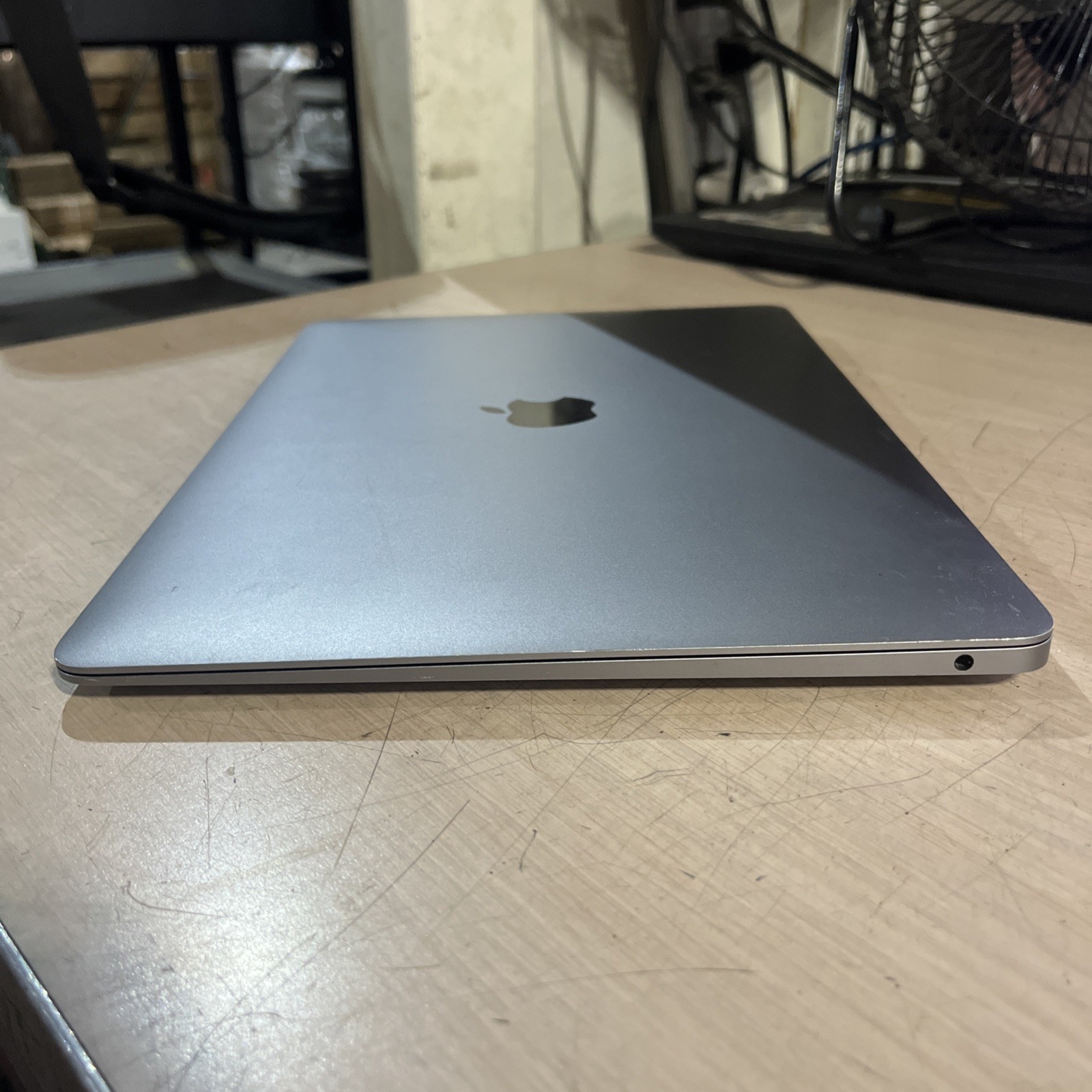 APPLE MACBOOK AIR 13″ SCISSOR, 2020 CORE I3-1000NG4 1.1GHZ 8GB RAM 256SSD
