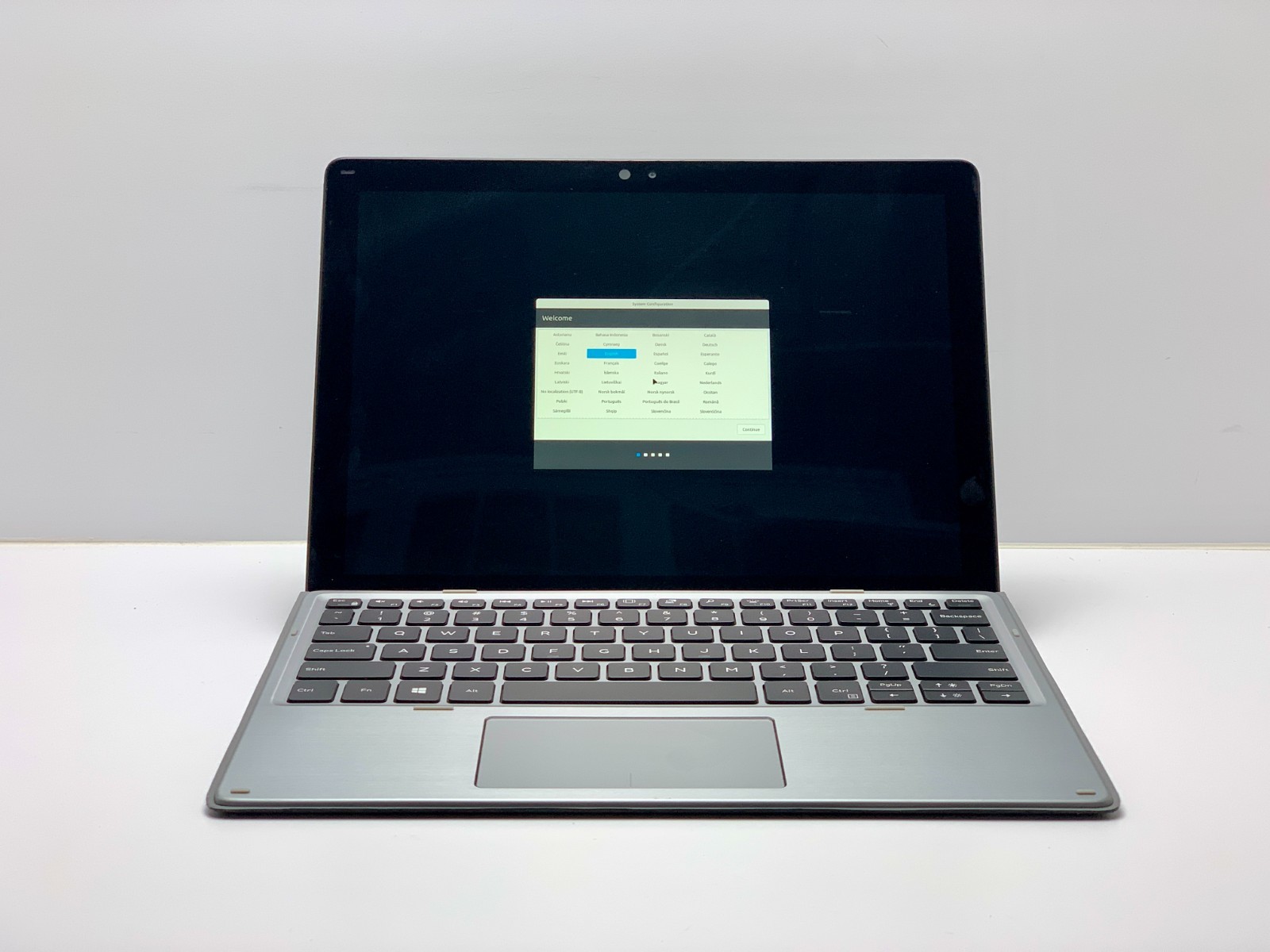 Dell Latitude 7200 2-in-1 | i5-8365U | 8GB RAM | 256GB NVMe | LINUX | READ