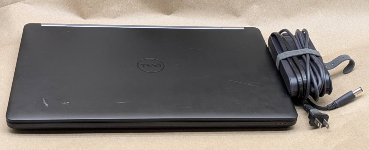 Dell Latitude E5570 15.6″ i7 6820HQ 2.7GHz 8GB RAM 256GB SSD Win 11 AC Adapter