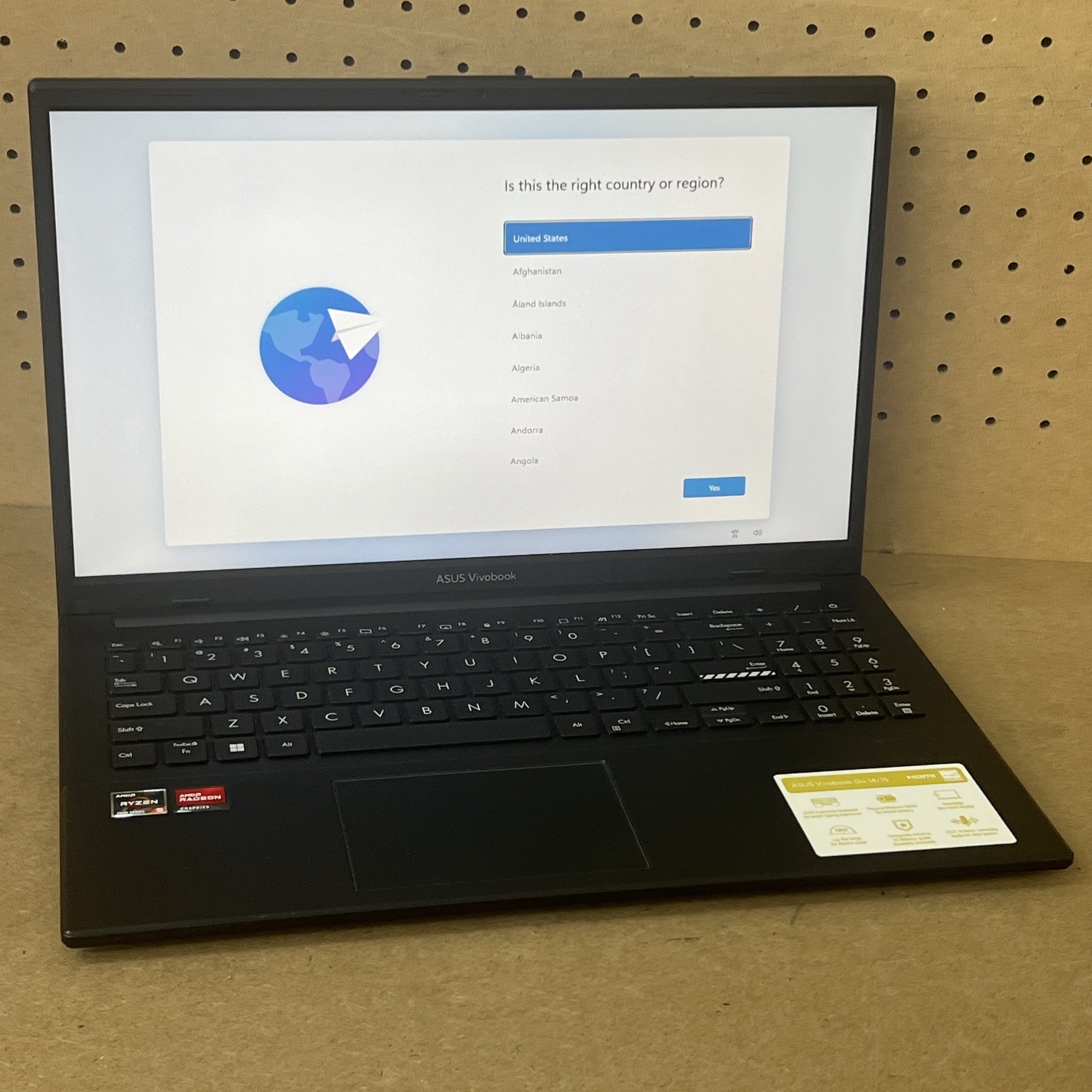 ASUS VivoBook Go E1504FA AMD Ryzen 5 7520U 16GB Ram 512GB SSD – Great