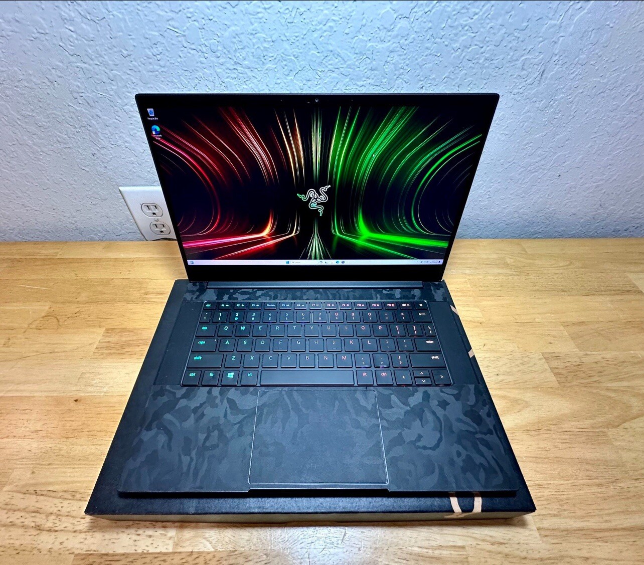 Gaming Laptop Razer Blade 14” AMD Ryzen 9 5900HX 8 Core 1TB SSD RTX 3080