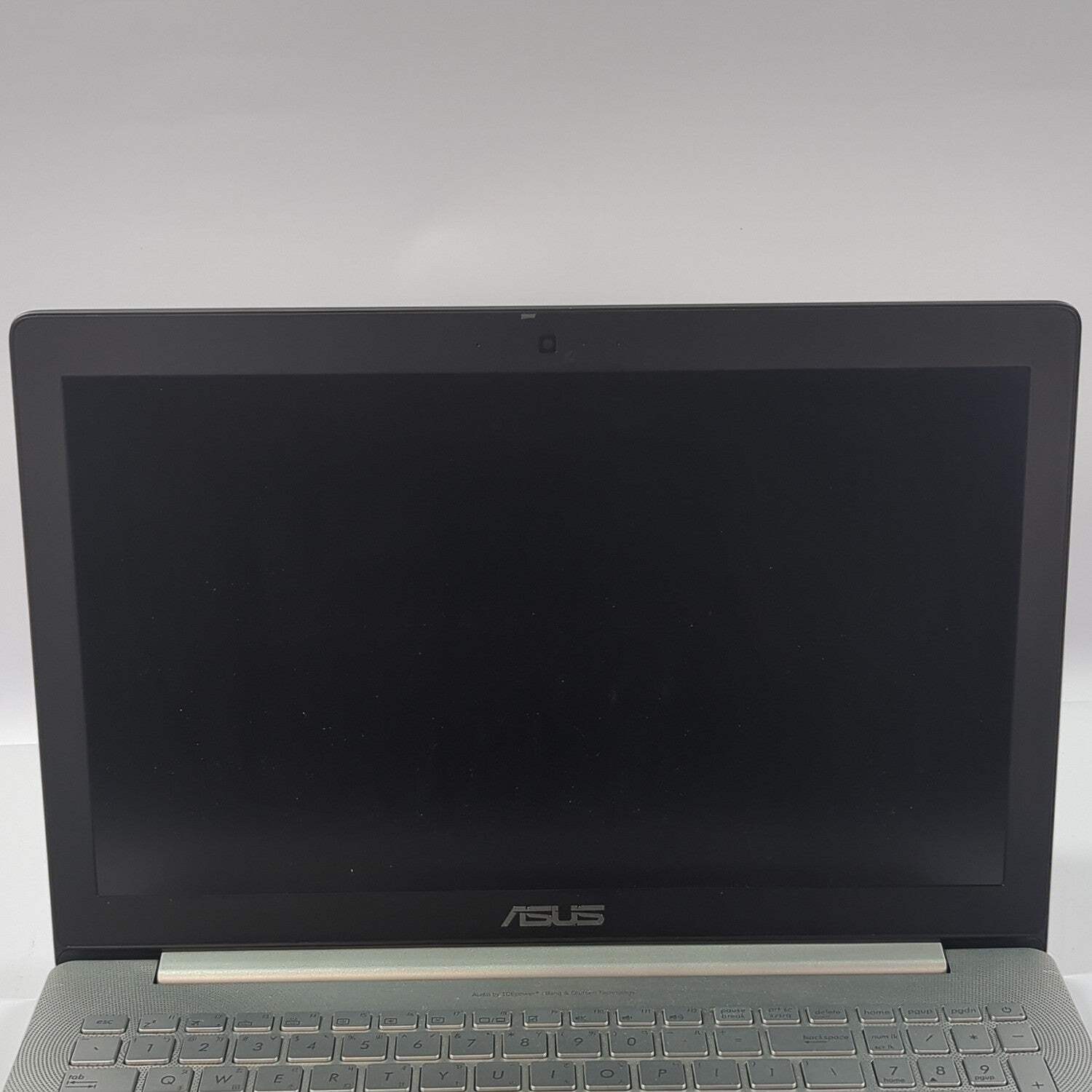 Asus Zenbook Pro UX501V 15.6″ i7-6700HQ 16GB RAM 512GB SSD GeForce GTX 960M