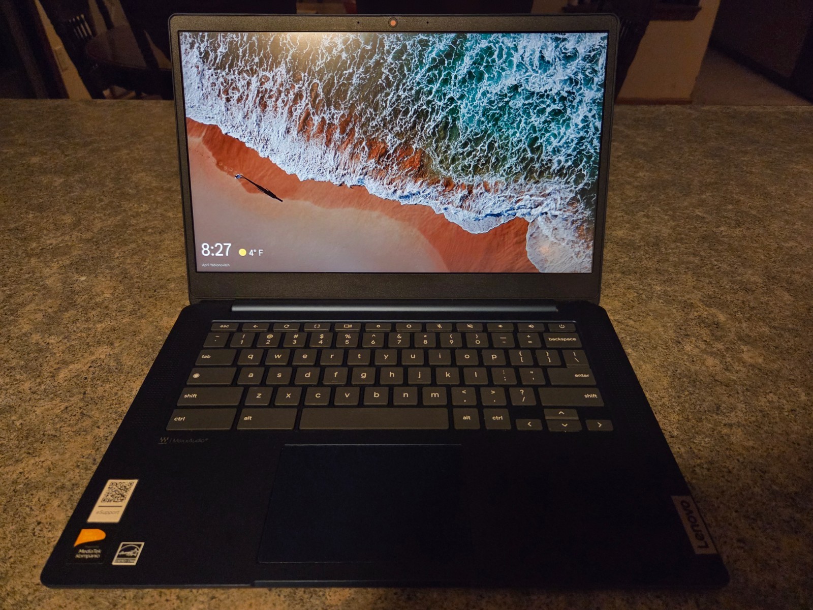 Lenovo Slim 3 Chromebook 14″ Touch (64GB eMMC, MediaTek Kompanio 500 Series,…