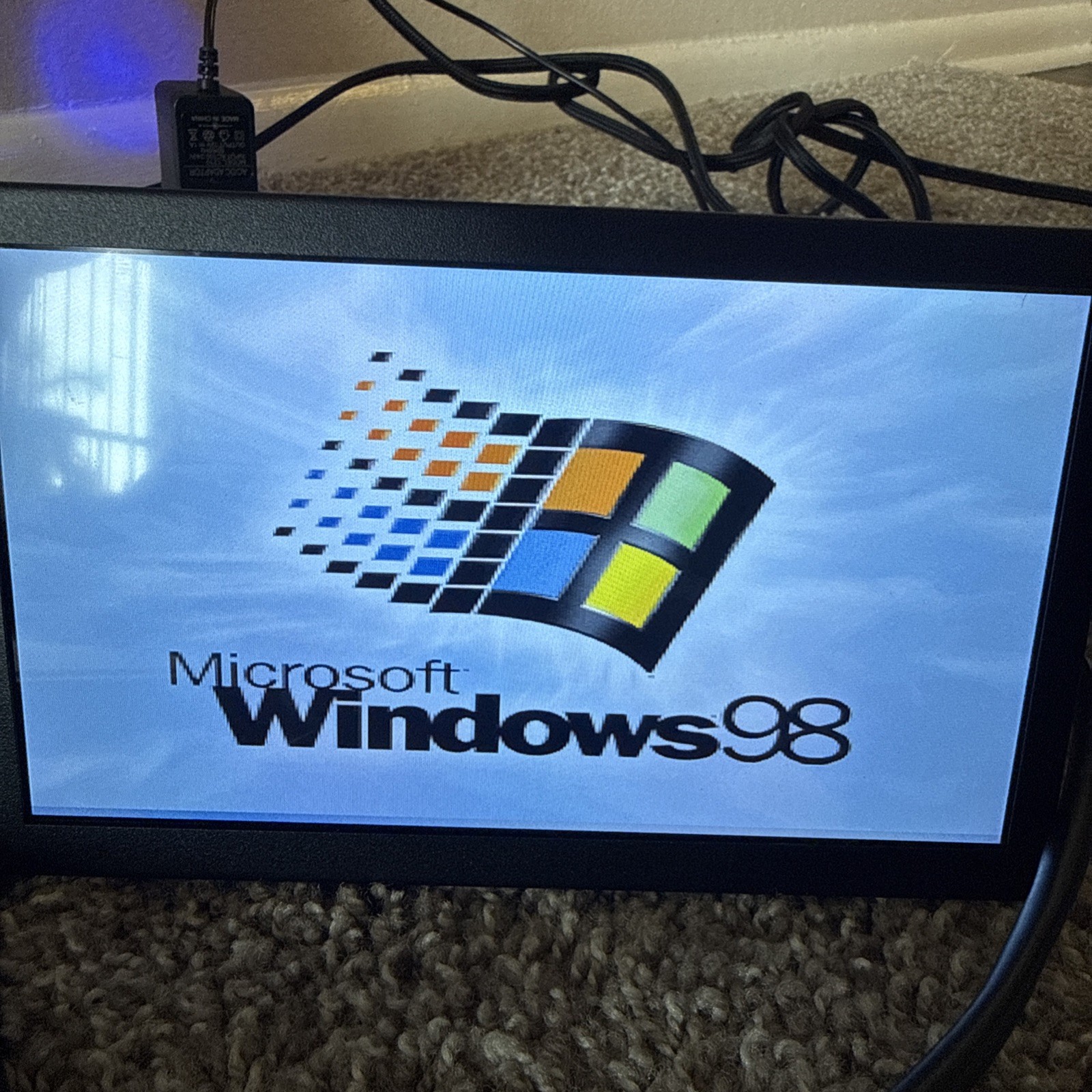 Vintage 1999 IBM ThinkPad i Series 2611-411 Pentium MMX 64MB 4GB Needs Repair