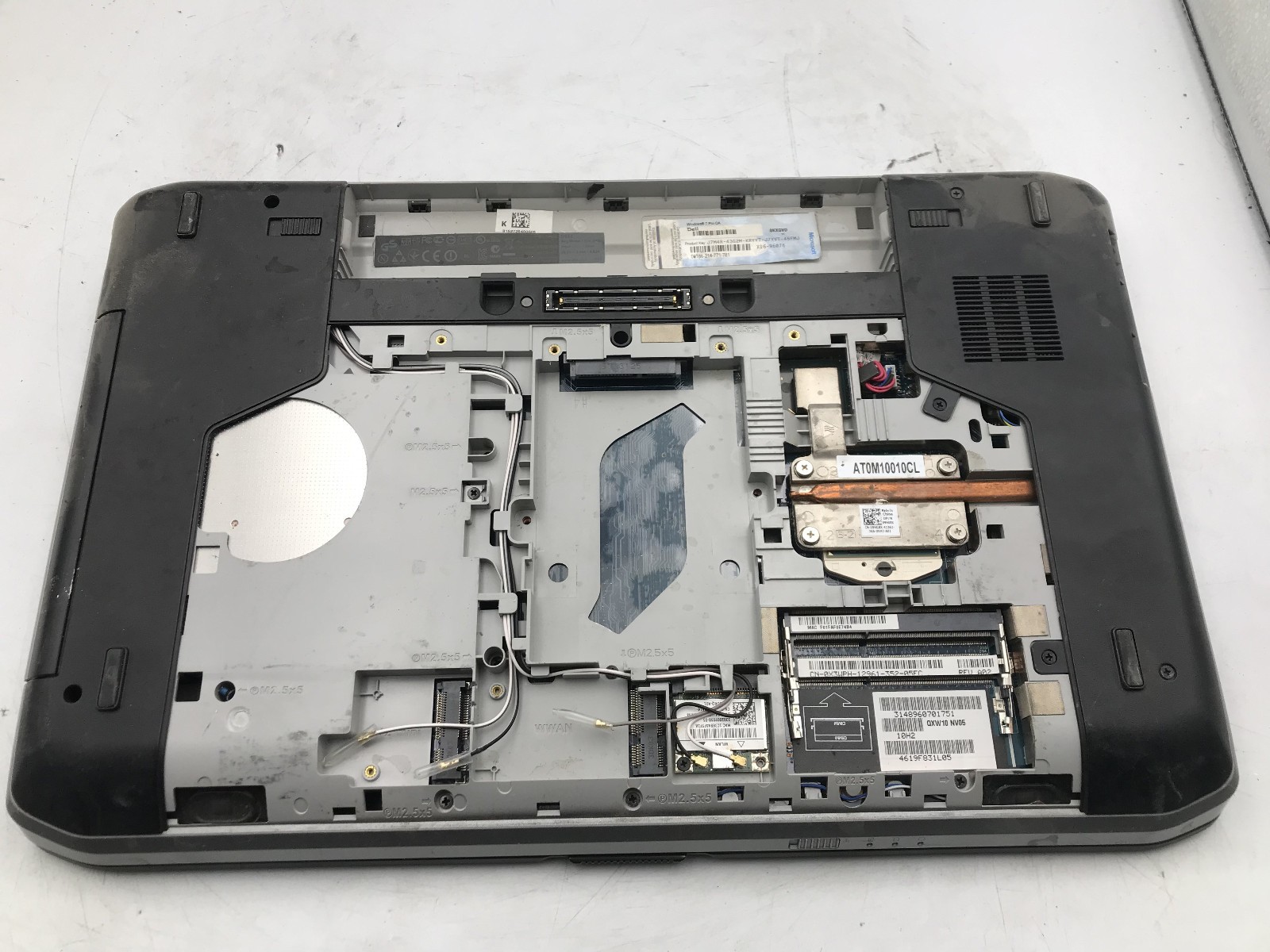 DELL LATITUDE E5530 – BOOTS TO BIOS – INTEL I5 3210M – NO RAM – READ DESCRIP -BB