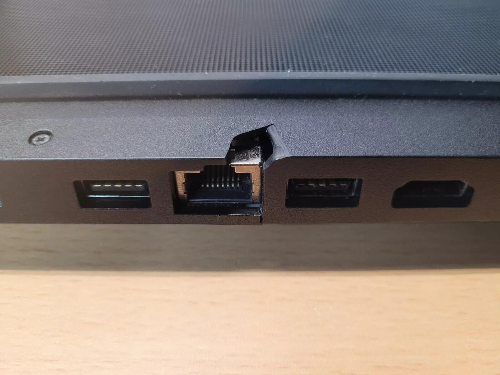 Lenovo Legion Y730-17ICH Laptop i7-8750H 2.20 GHz 16GB 128GB SSD GTX 1050Ti W10H