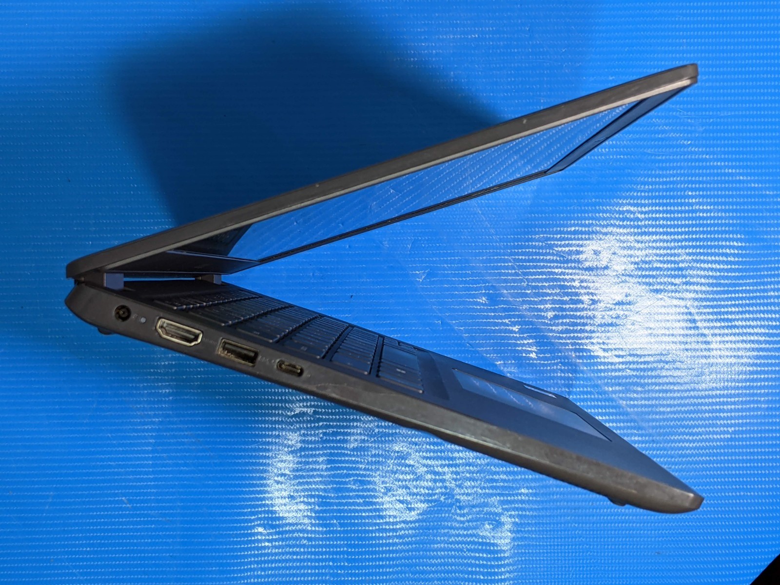 Dell Latitude 3410 14″FHD Intel Core i5-10310U 1.7GHz 8GB 256GB SSD Win11Pro +PA