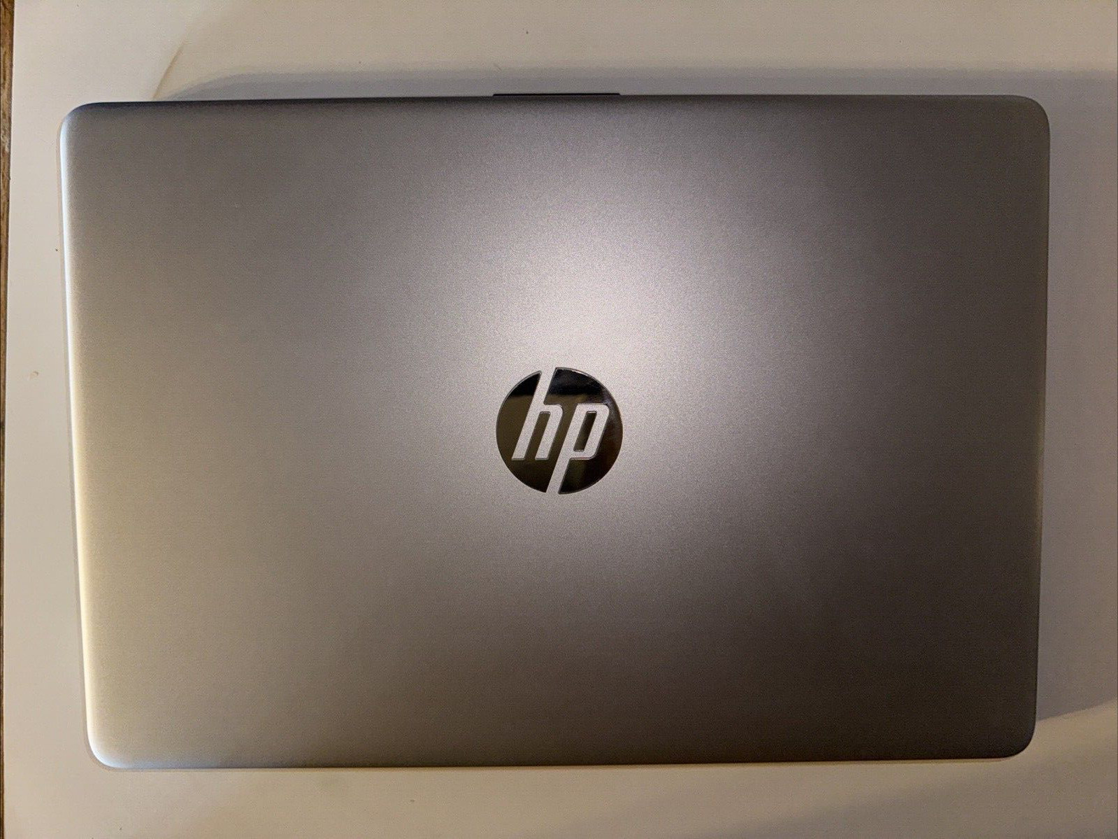 HP 14-fq0110wm HP 14″ FHD AMD Ryzen 3 3250U 2.6GHz AMD Radeon Graphics 4GB RAM