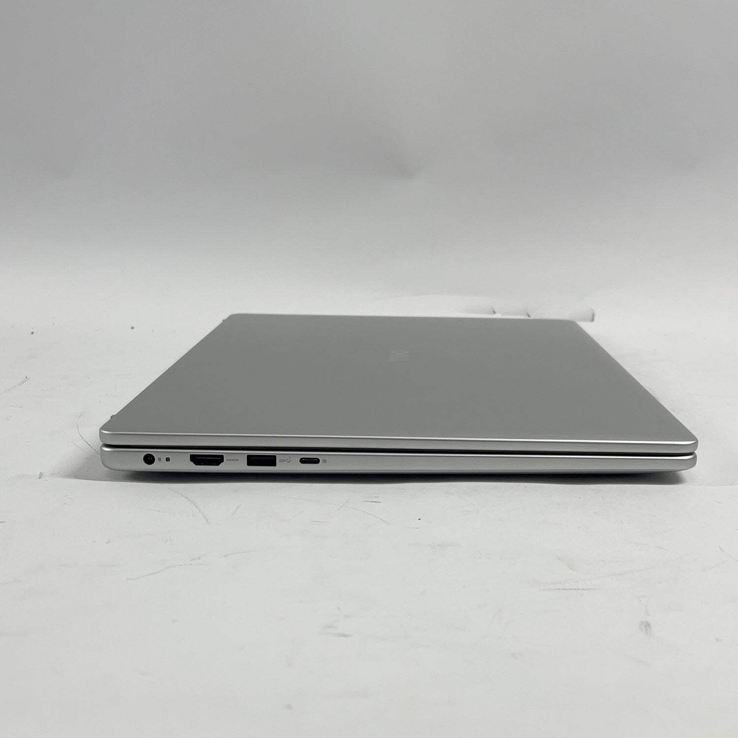 Dell 16 DC16251 16″ Core 5 120U 1.4GHz 8GB RAM 512GB SSD