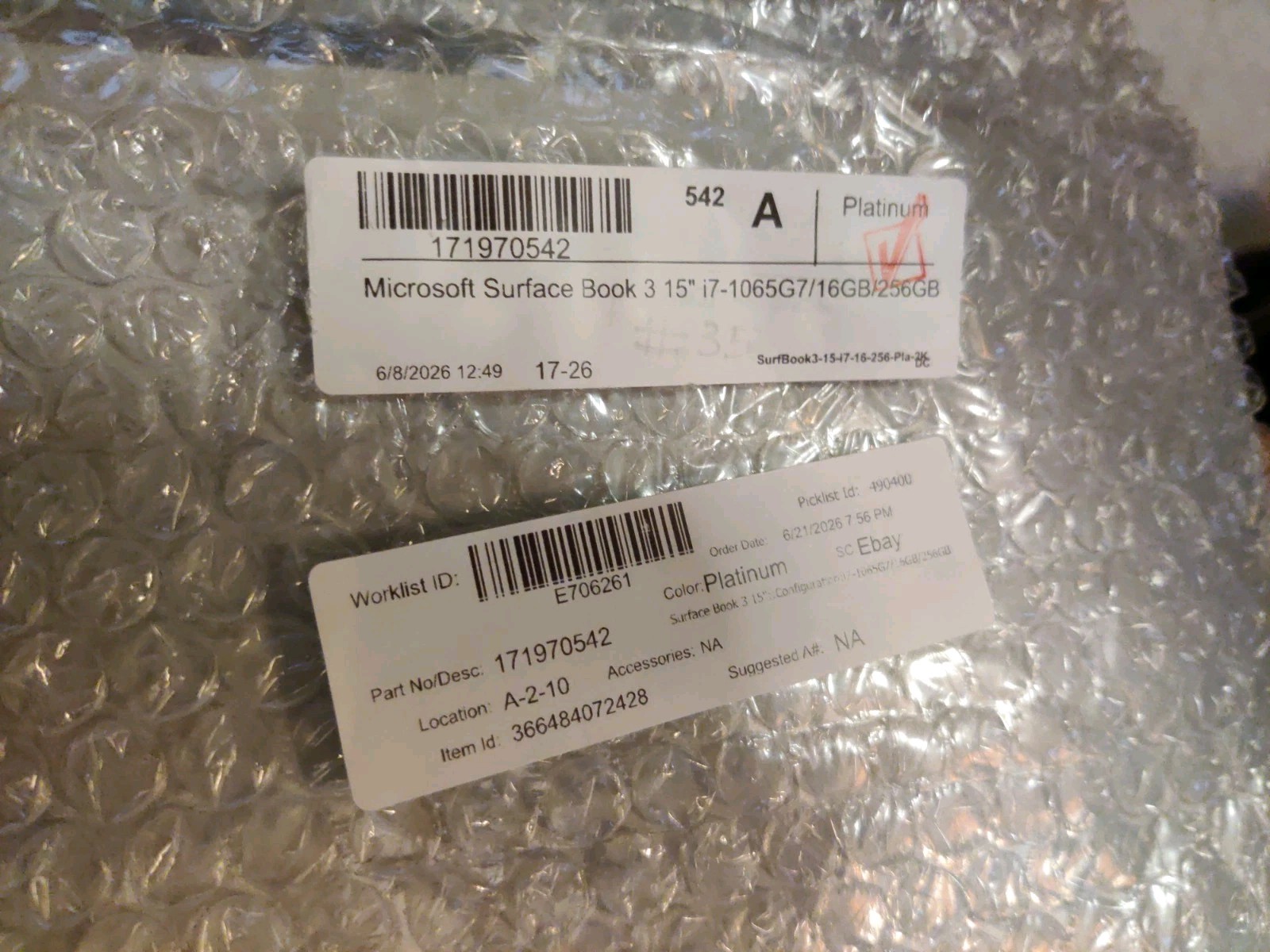 Microsoft Surface Book 3 15″ i7|16|256GB Tablet only Cycle #35