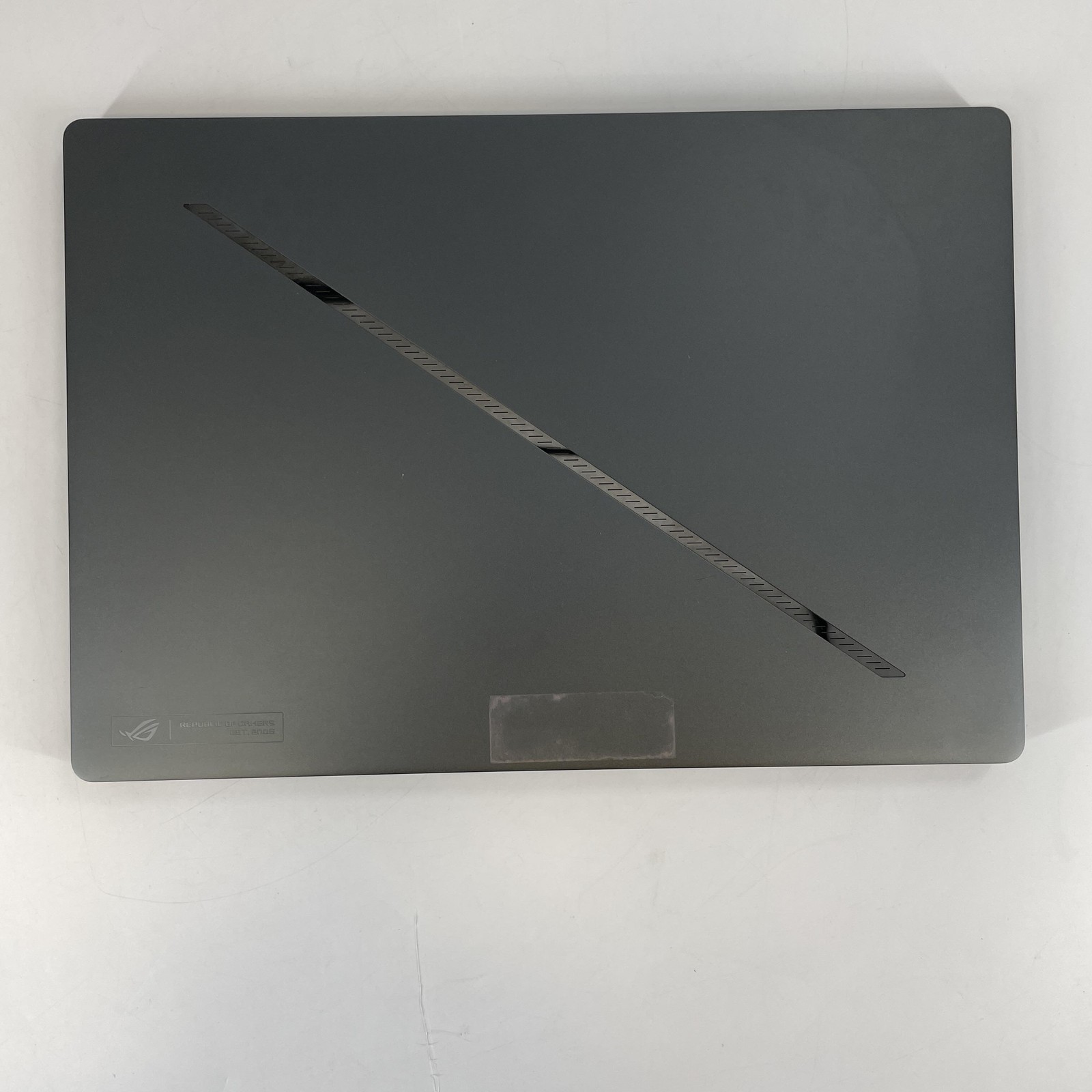 Asus ROG Zephyrus G16 GU605 240Hz QHD+ 2.5GHz Ultra 9 185H 16GB 1TB SSD RTX 4070