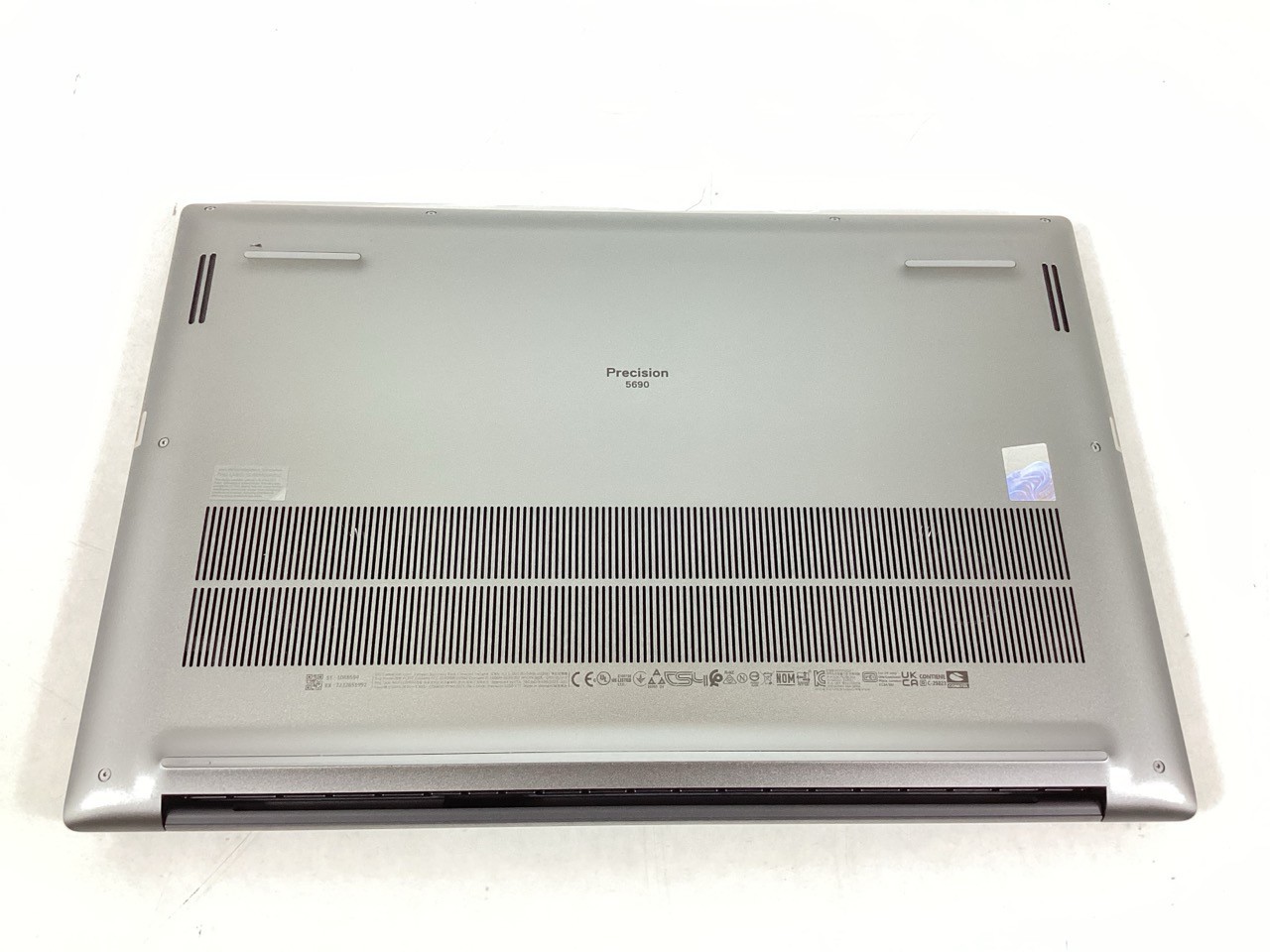 Dell Precision 5690 16″ Ultra 7 155H 32GB 512GB SSD RTX 1000 Ada W11P – 58JKH