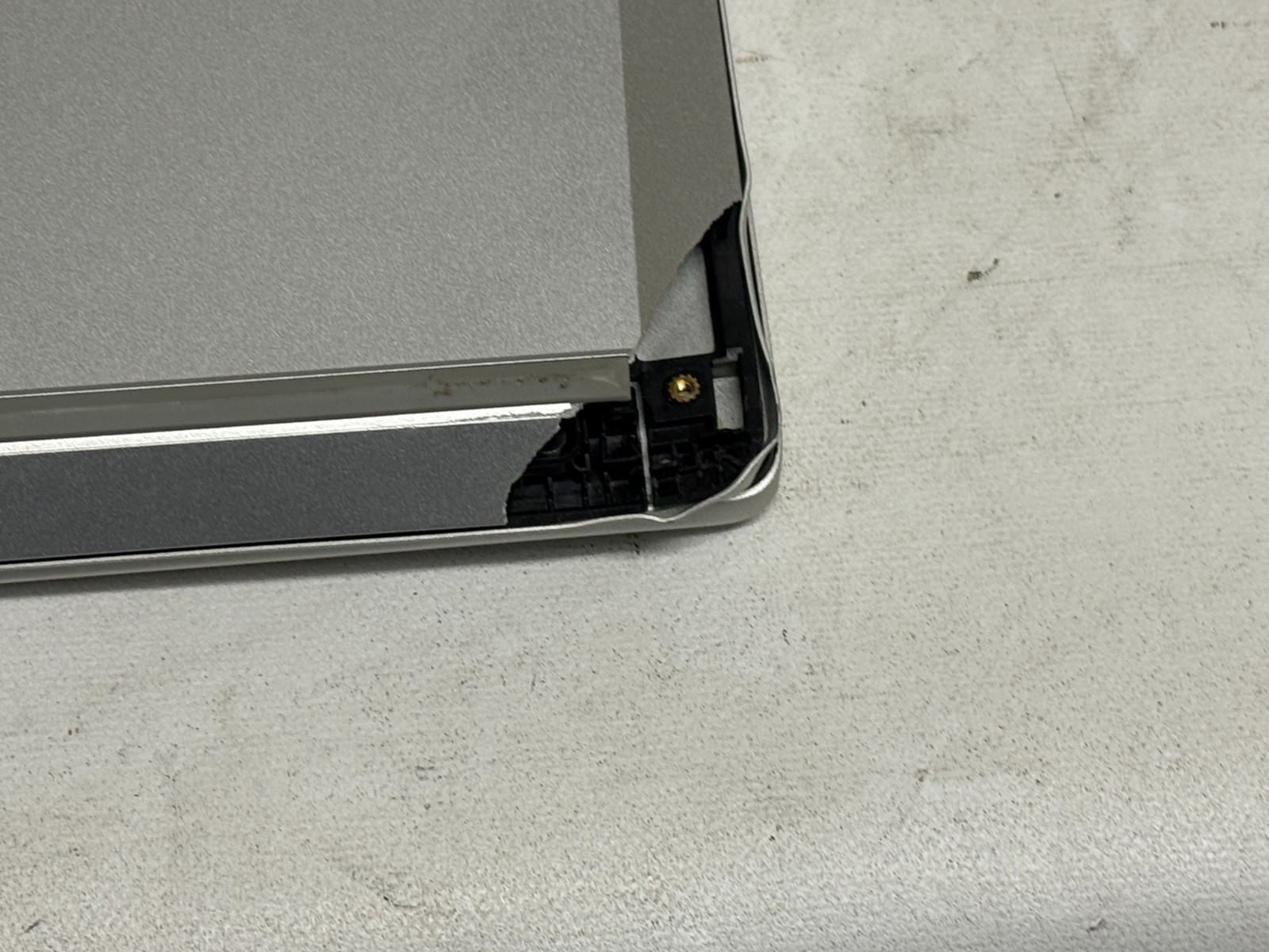 HP ProBook 440 G9 Touch 14″ (i5-1235u 3.90GHz – 8GB RAM – NO OS/HDD – PARTS)