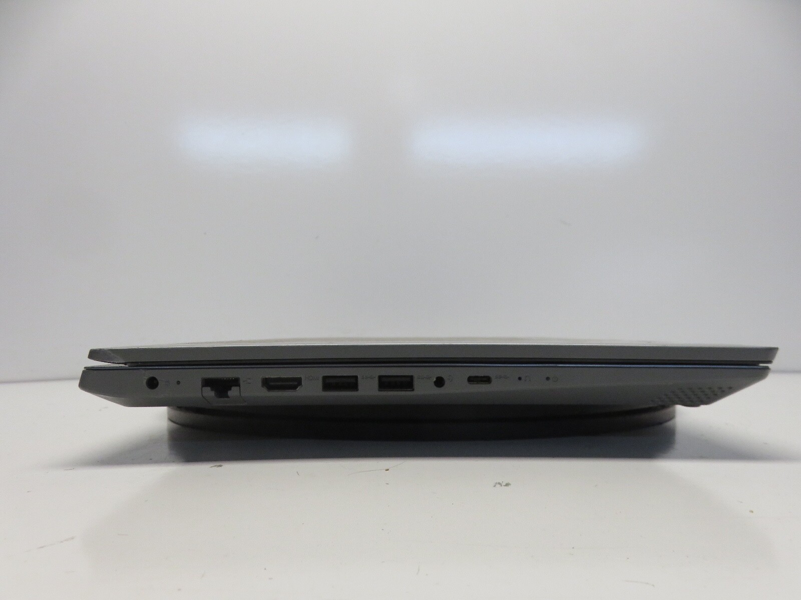 Lenovo IdeaPad L340-15API AMD Ryzen 3 3200U 2.6GHz 8 GB NO HDD No Batt