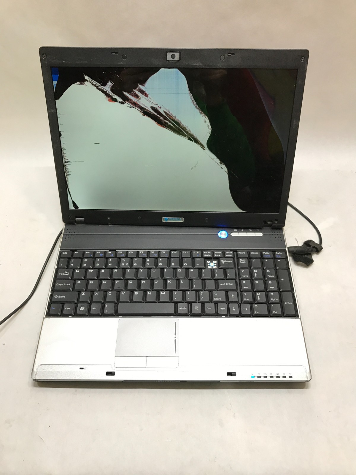 Certera MS-163K 15″ Intel Pentium 1GB RAM NO HDD/OS For Parts/Repair READ!! – DW
