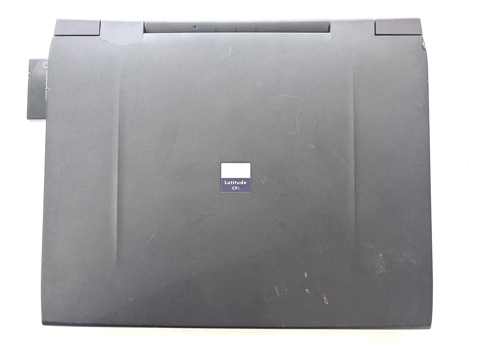 Dell Latitude CPi PPL – 13.3″ HD, Pentium II, 256MB RAM, 4GB HDD – Untested