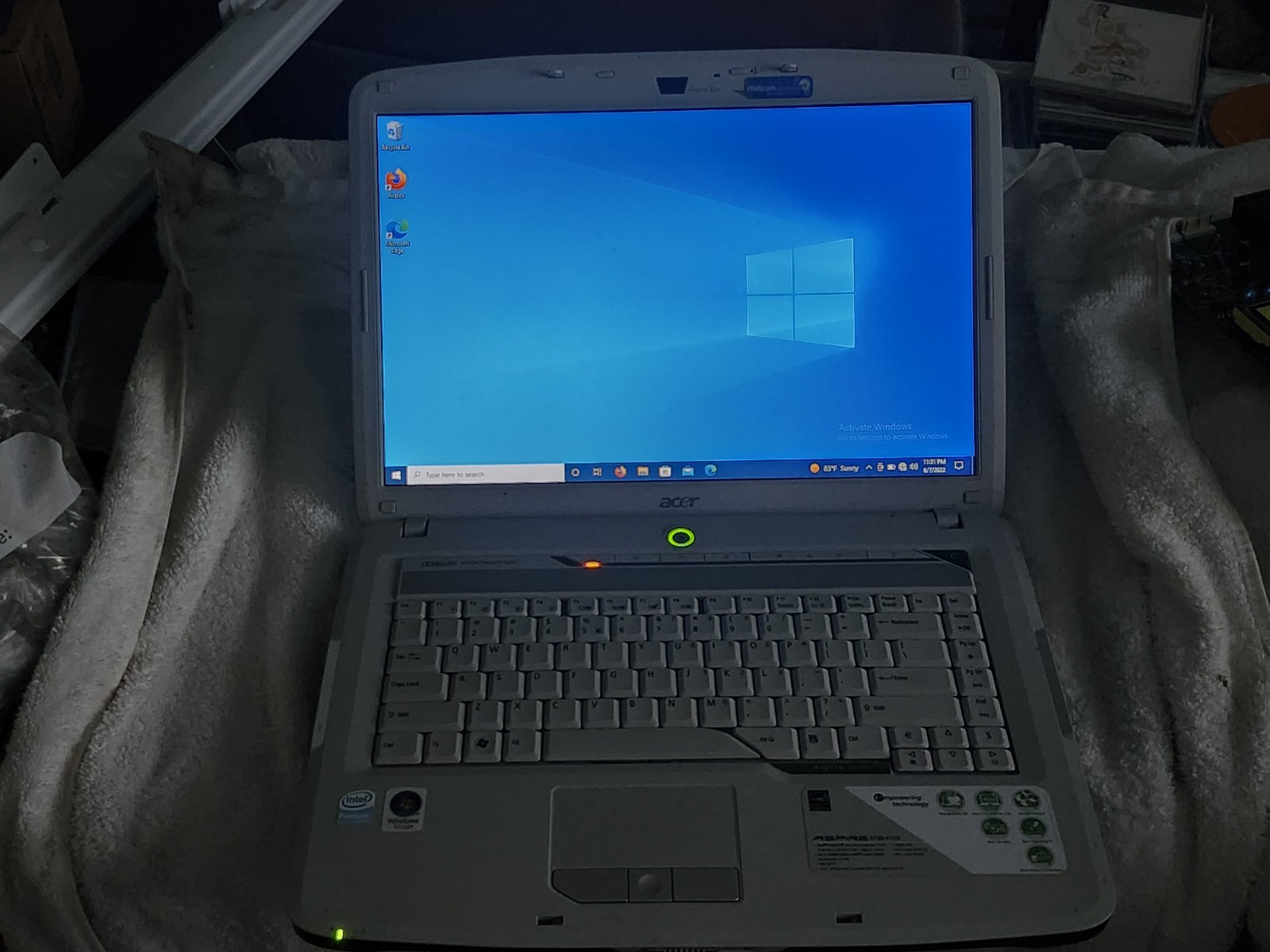 Acer Aspoire 5720 Laptop Windows Vista Home Premium DVD RW