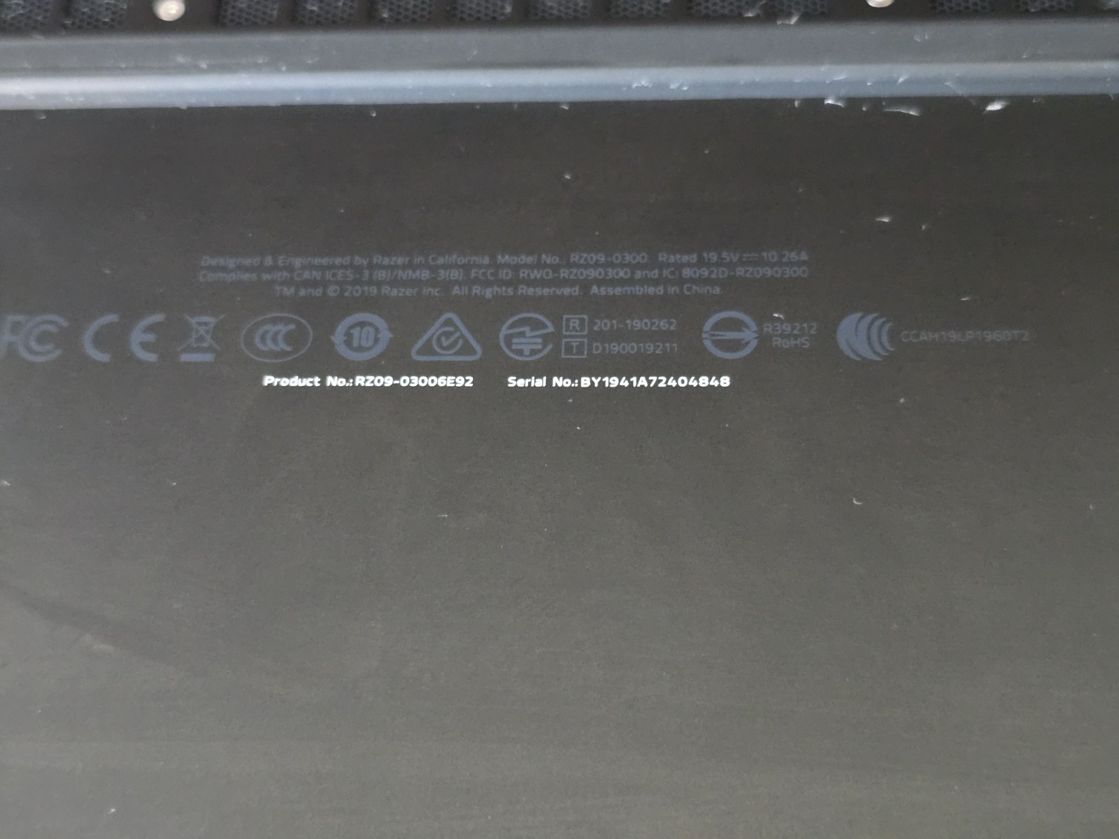 Razer Blade 15 Base 144Hz FHD i7-9750H 16GB 512GB SSD RTX 2060