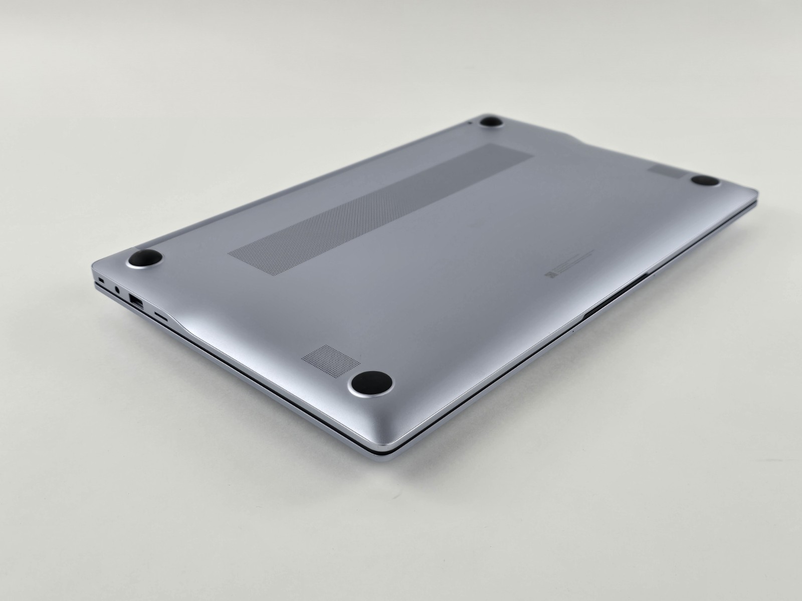 Samsung Galaxy Book4 Edge 15.6″ FHD Laptop Snapdragon X Plus 16GB RAM 512GB SSD