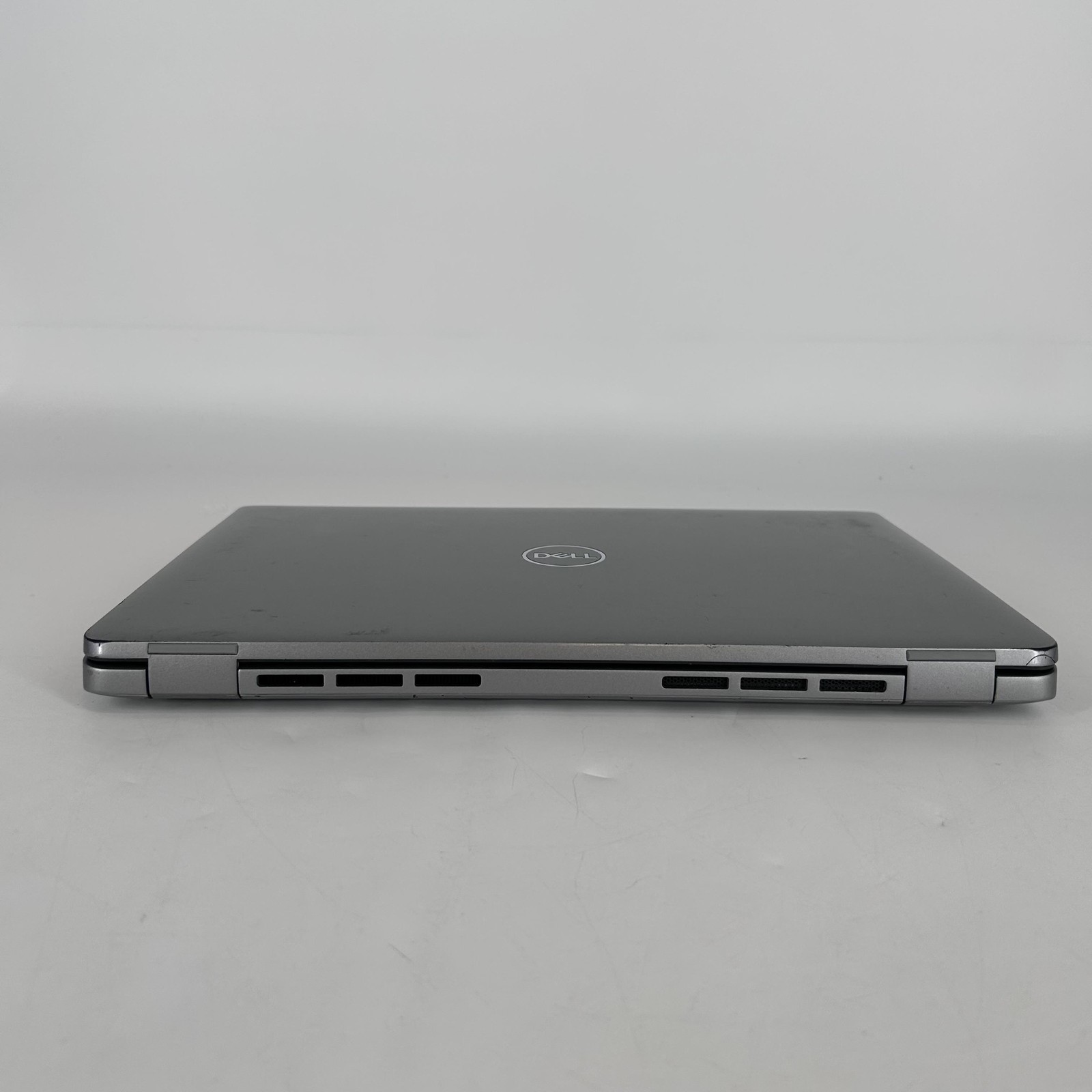 Dell Latitude 5450 14 FHD 1.7GHz Ultra 7 165U 16GB 512GB Water Damaged Screen